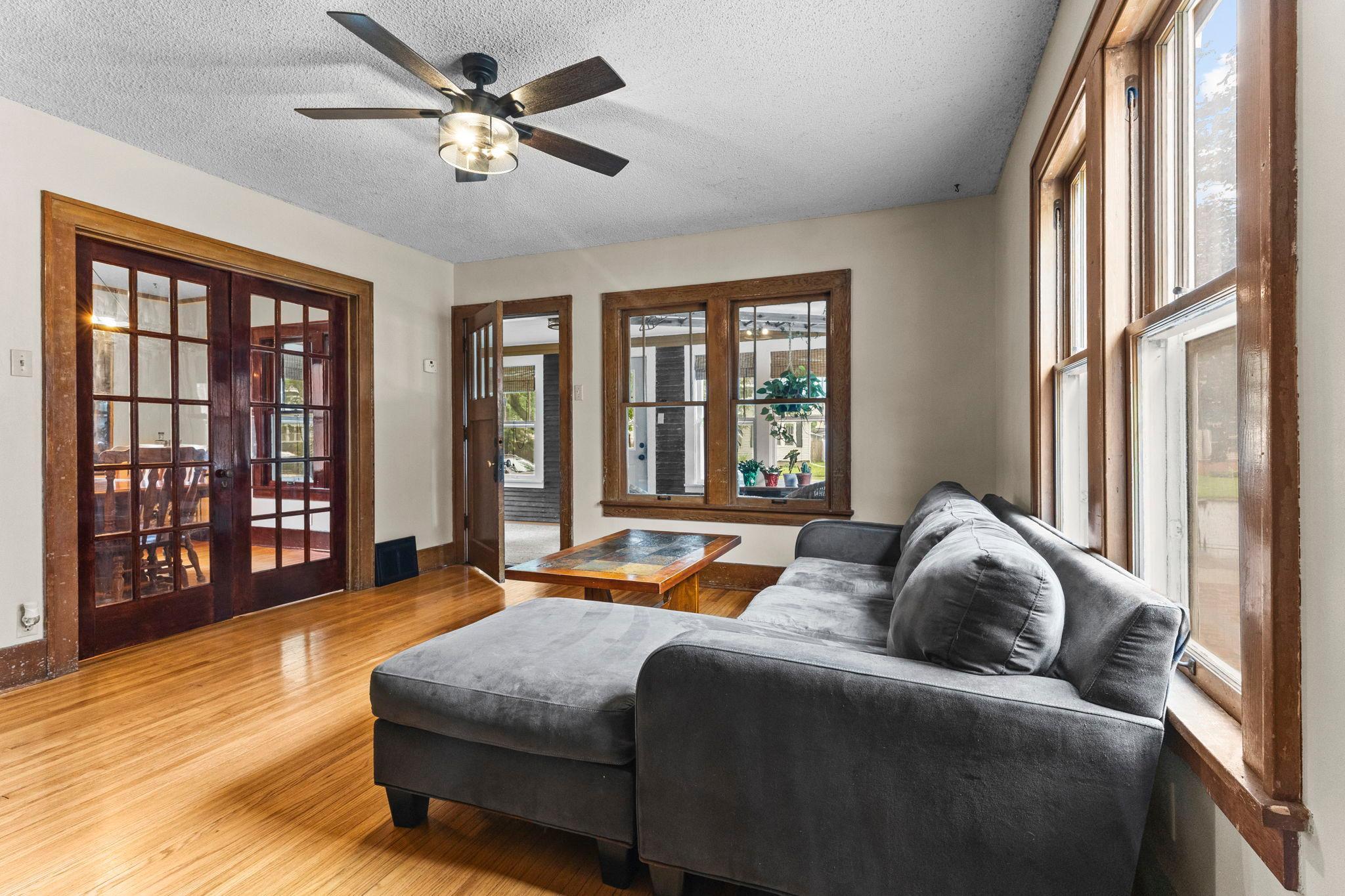 209 3rd Street W Property Photo 14
