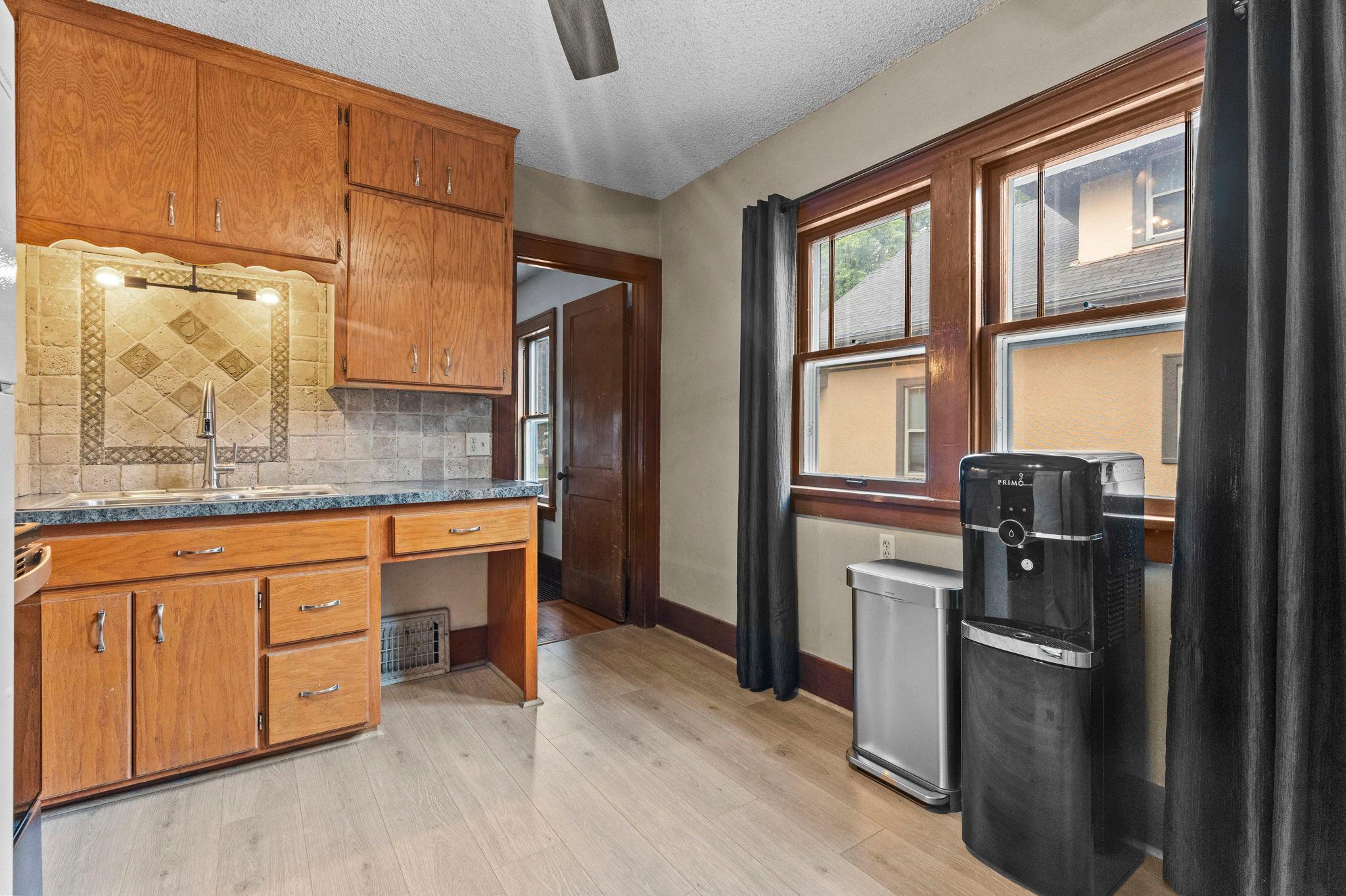 209 3rd Street W Property Photo 23
