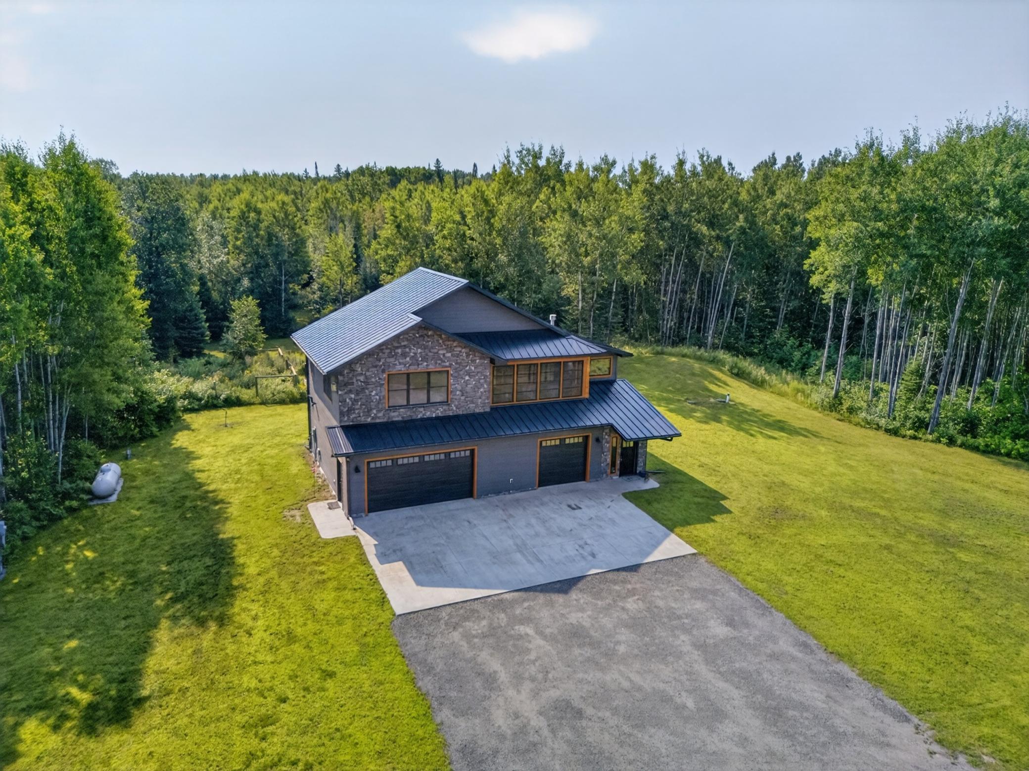 58946 Scenic Highway Property Photo 2