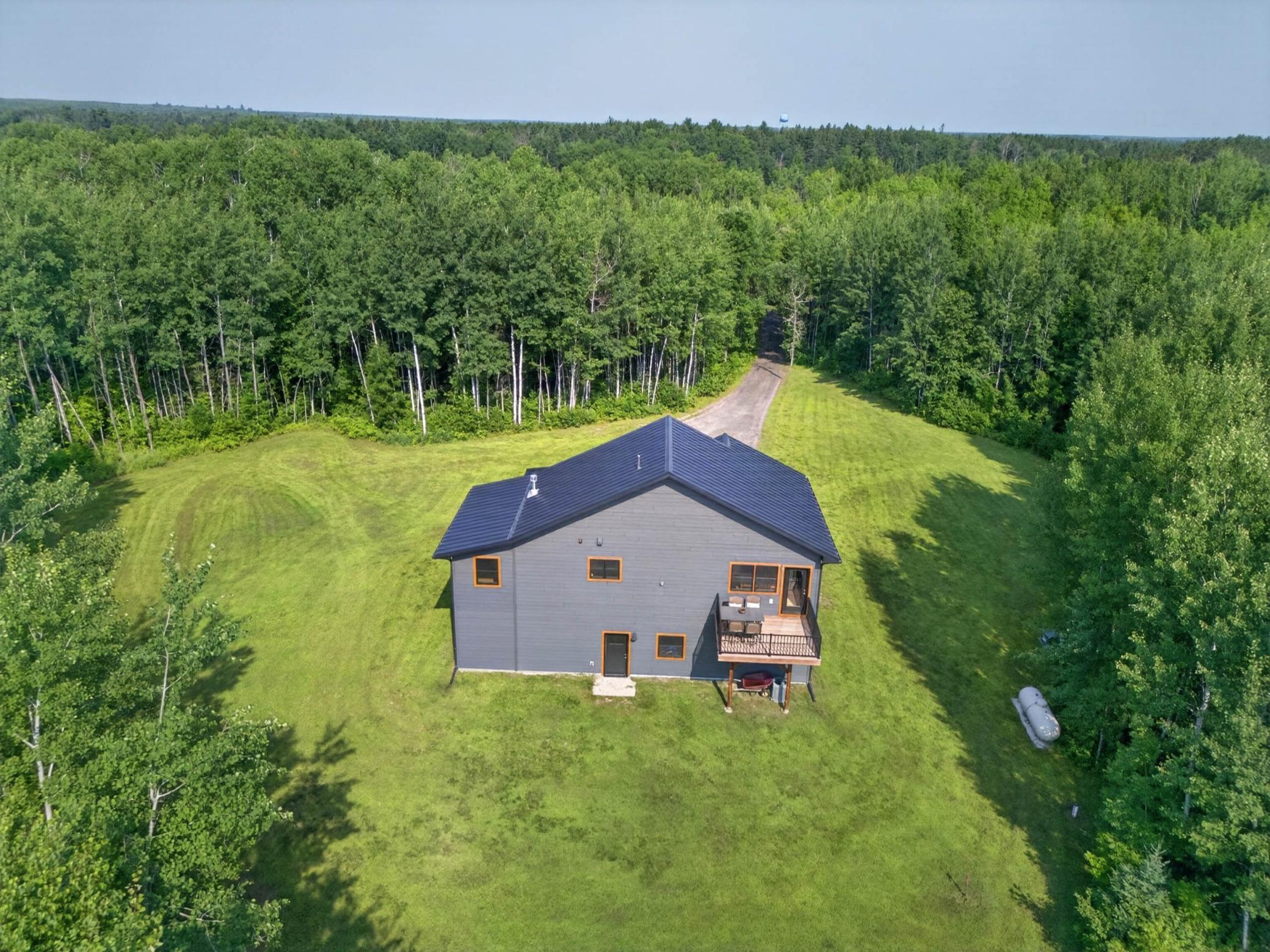 58946 Scenic Highway Property Photo 4