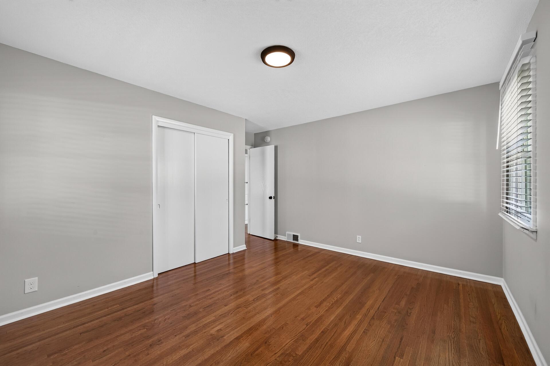 2124 Dixon Drive Property Photo 15