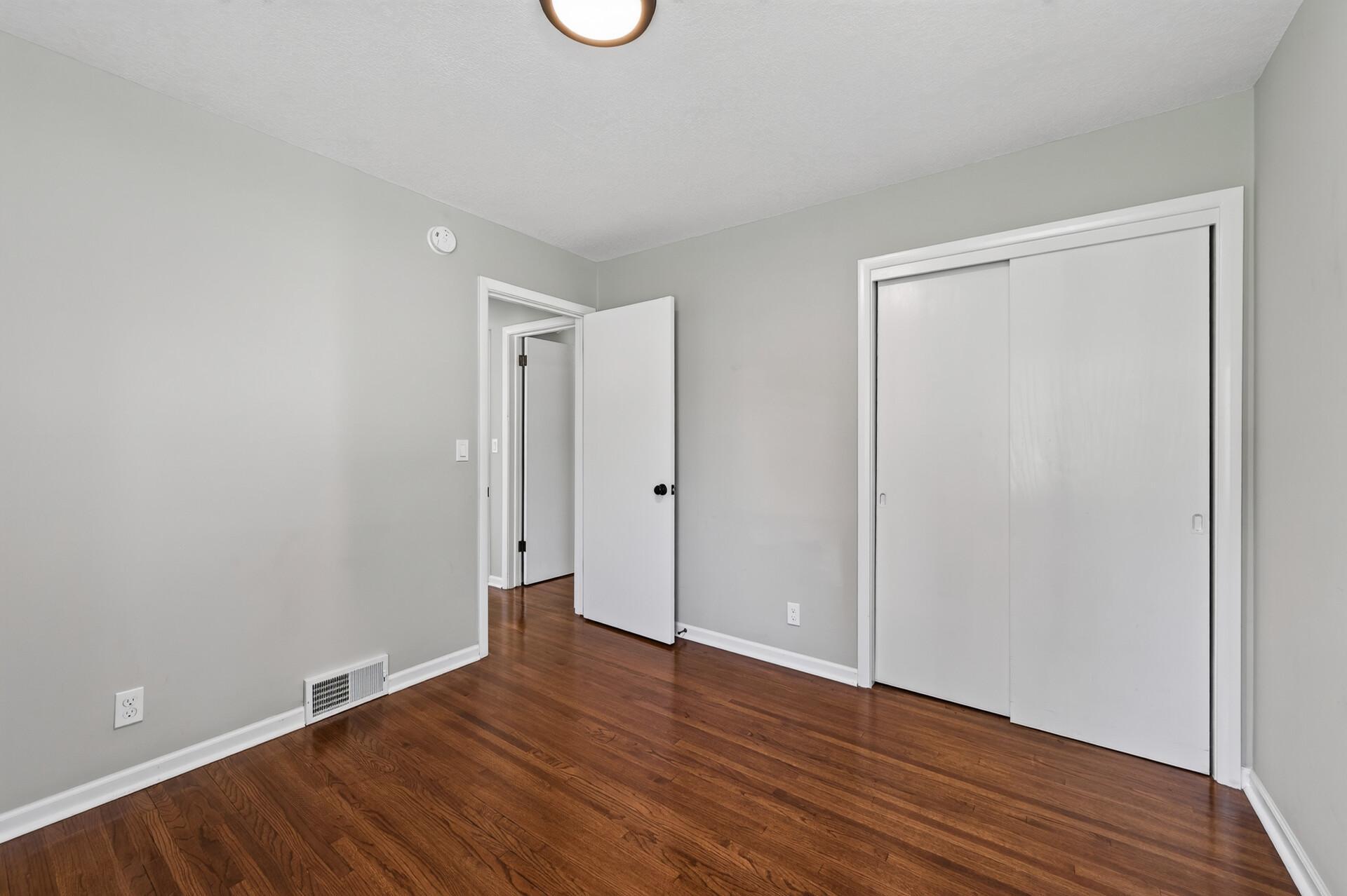 2124 Dixon Drive Property Photo 17
