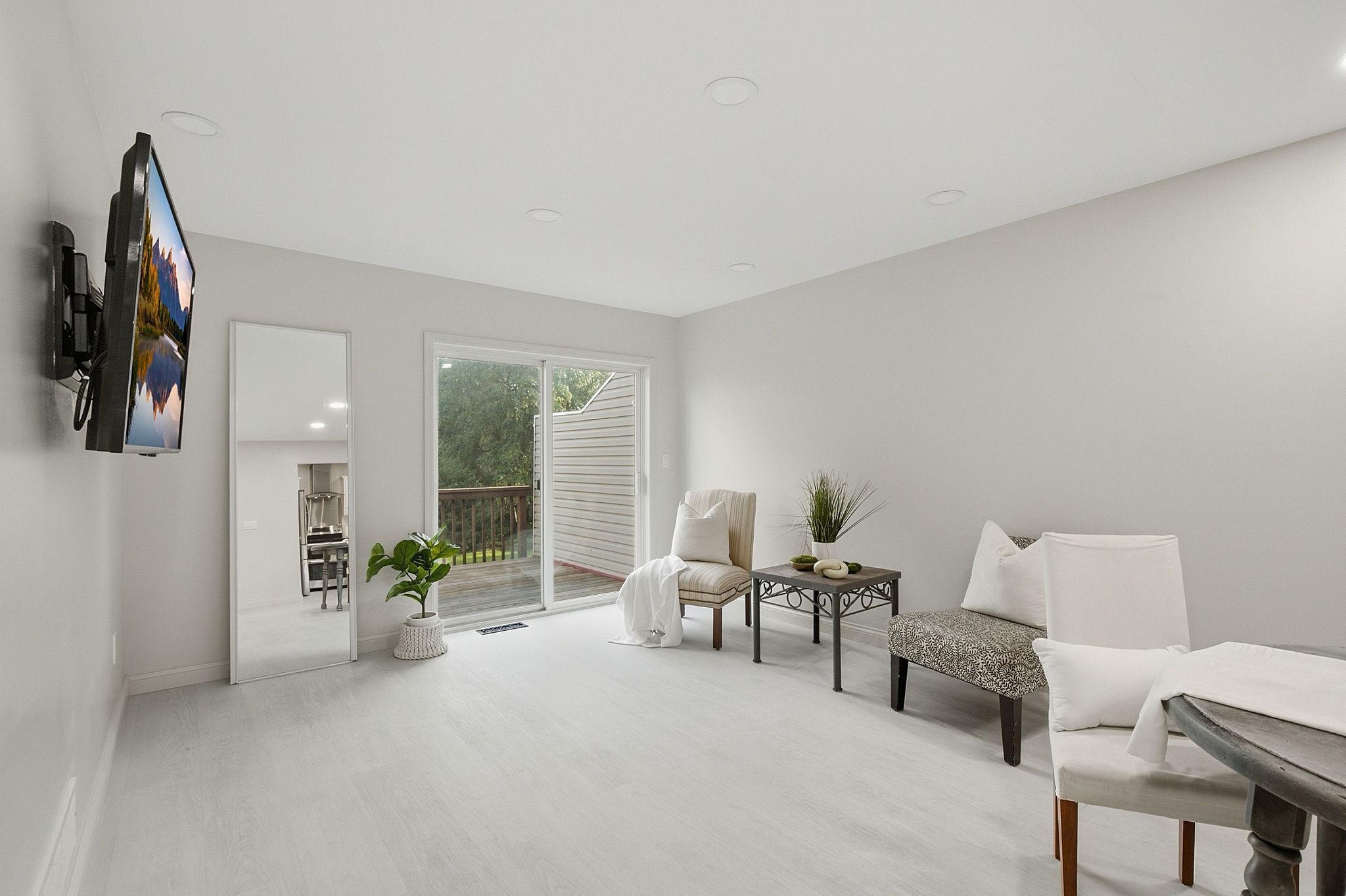 815 Ravoux Circle Property Photo 1