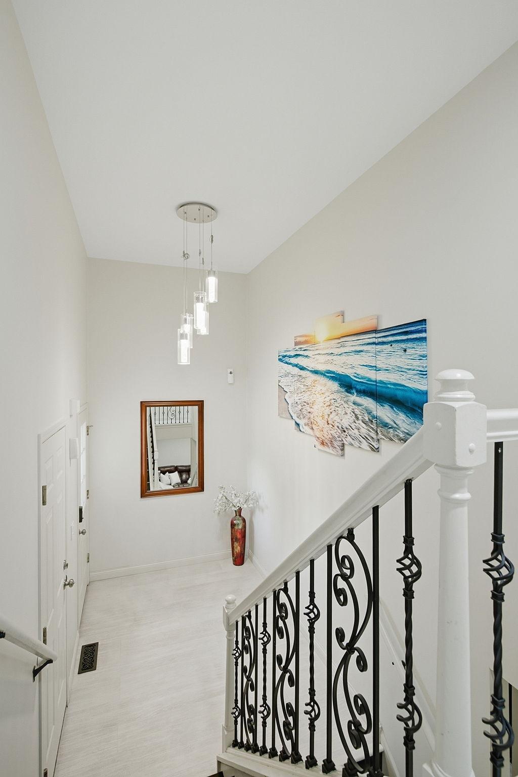 815 Ravoux Circle Property Photo 3