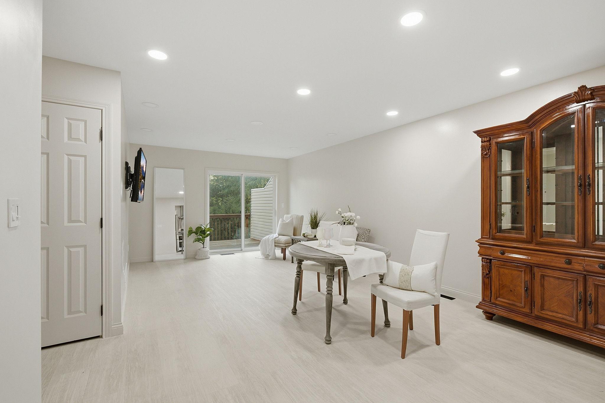 815 Ravoux Circle Property Photo 4