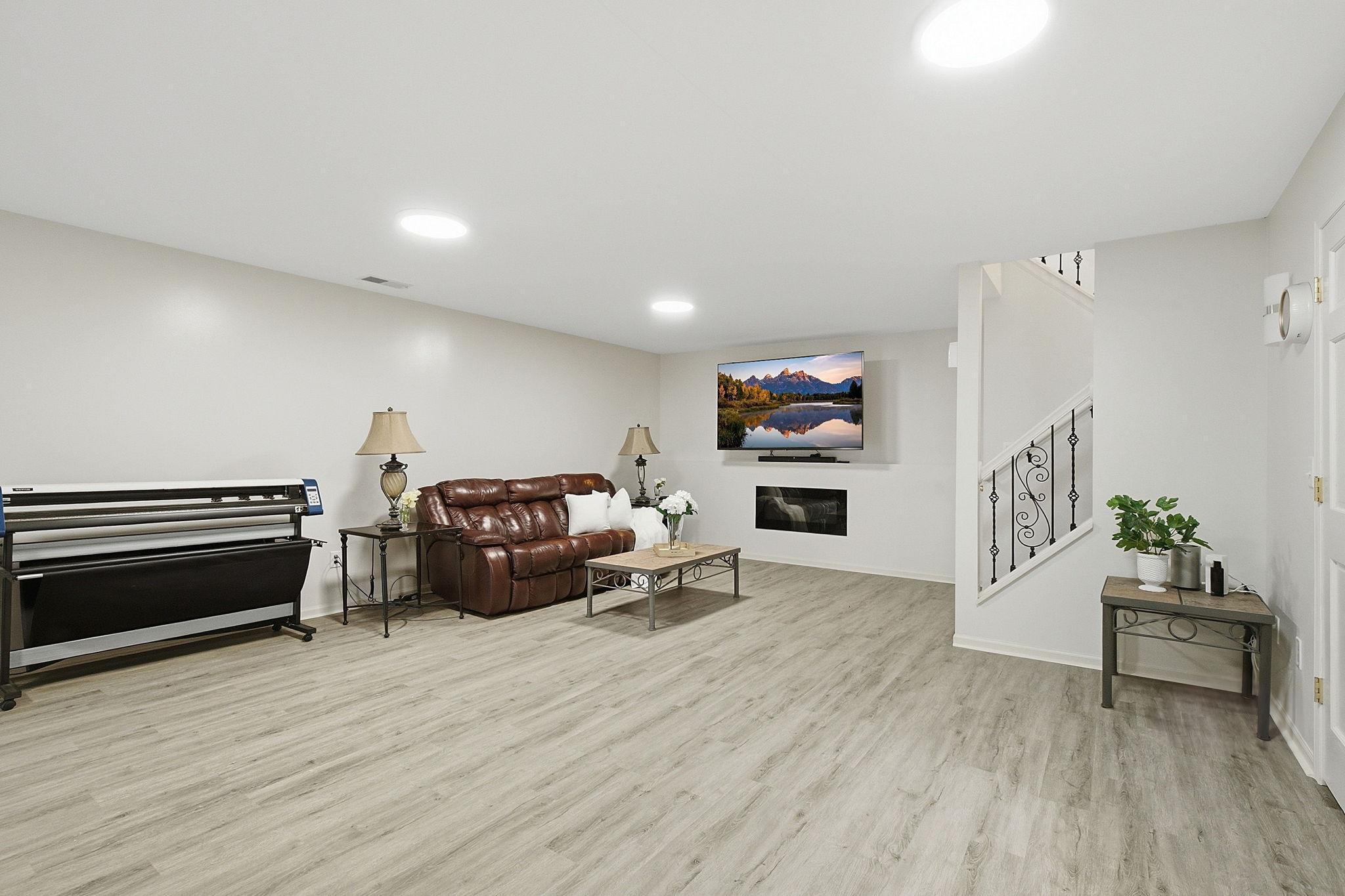 815 Ravoux Circle Property Photo 29
