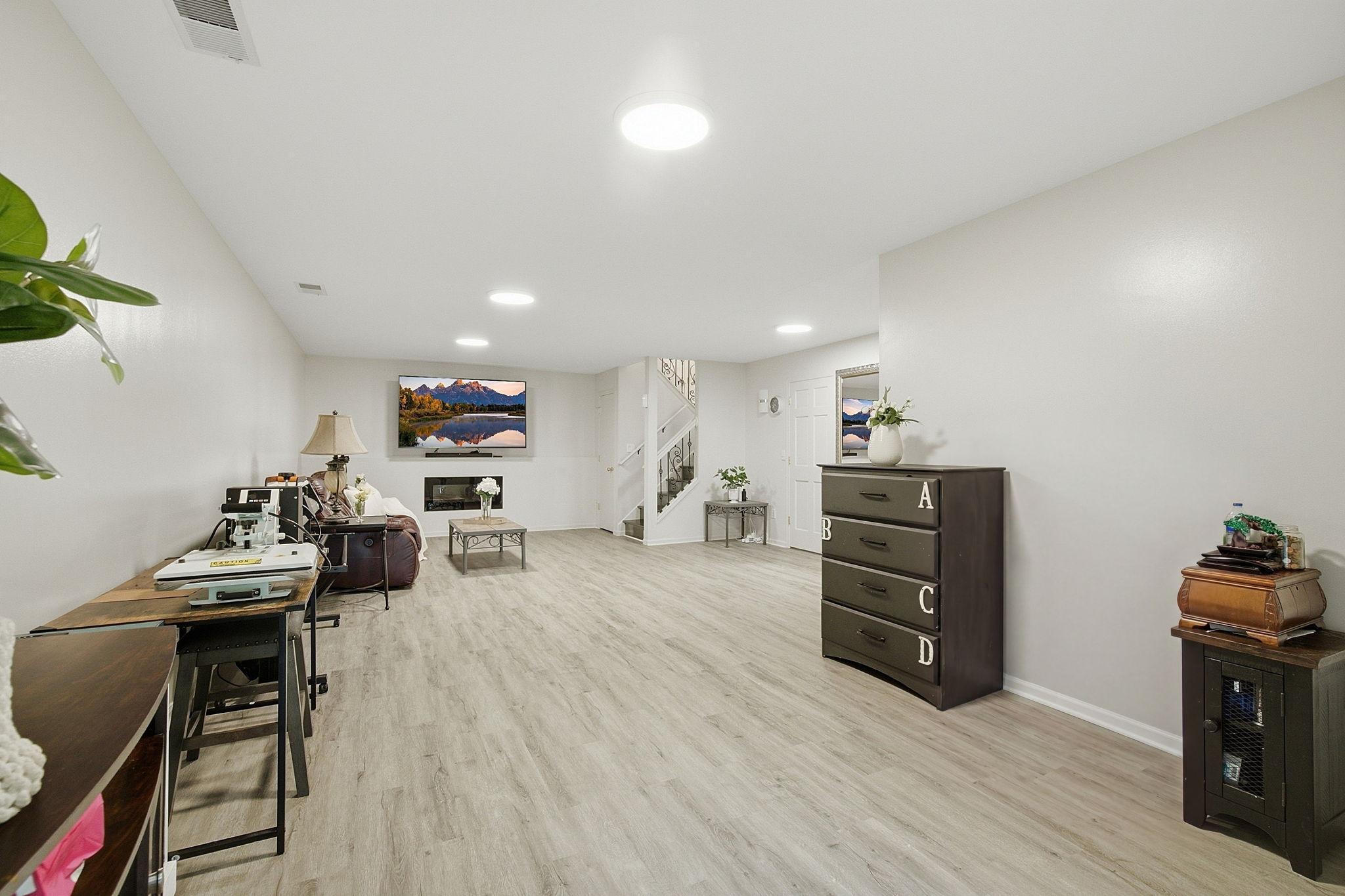 815 Ravoux Circle Property Photo 32