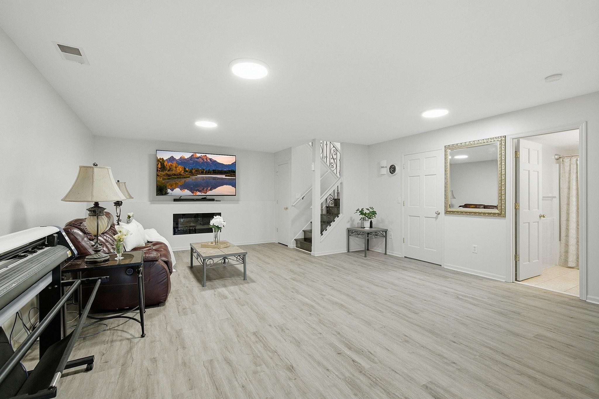 815 Ravoux Circle Property Photo 33