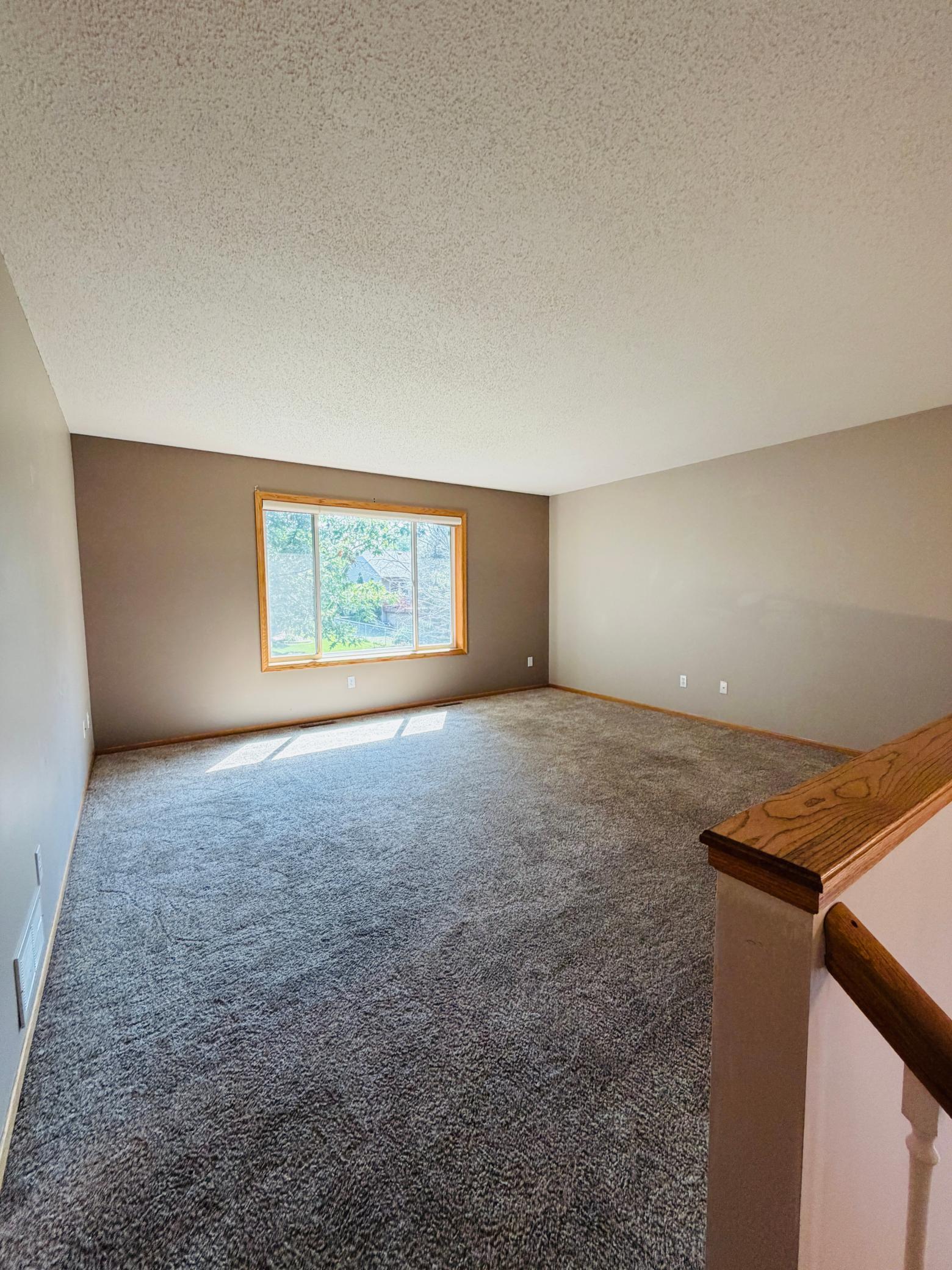 304 7th Avenue S Property Photo 17