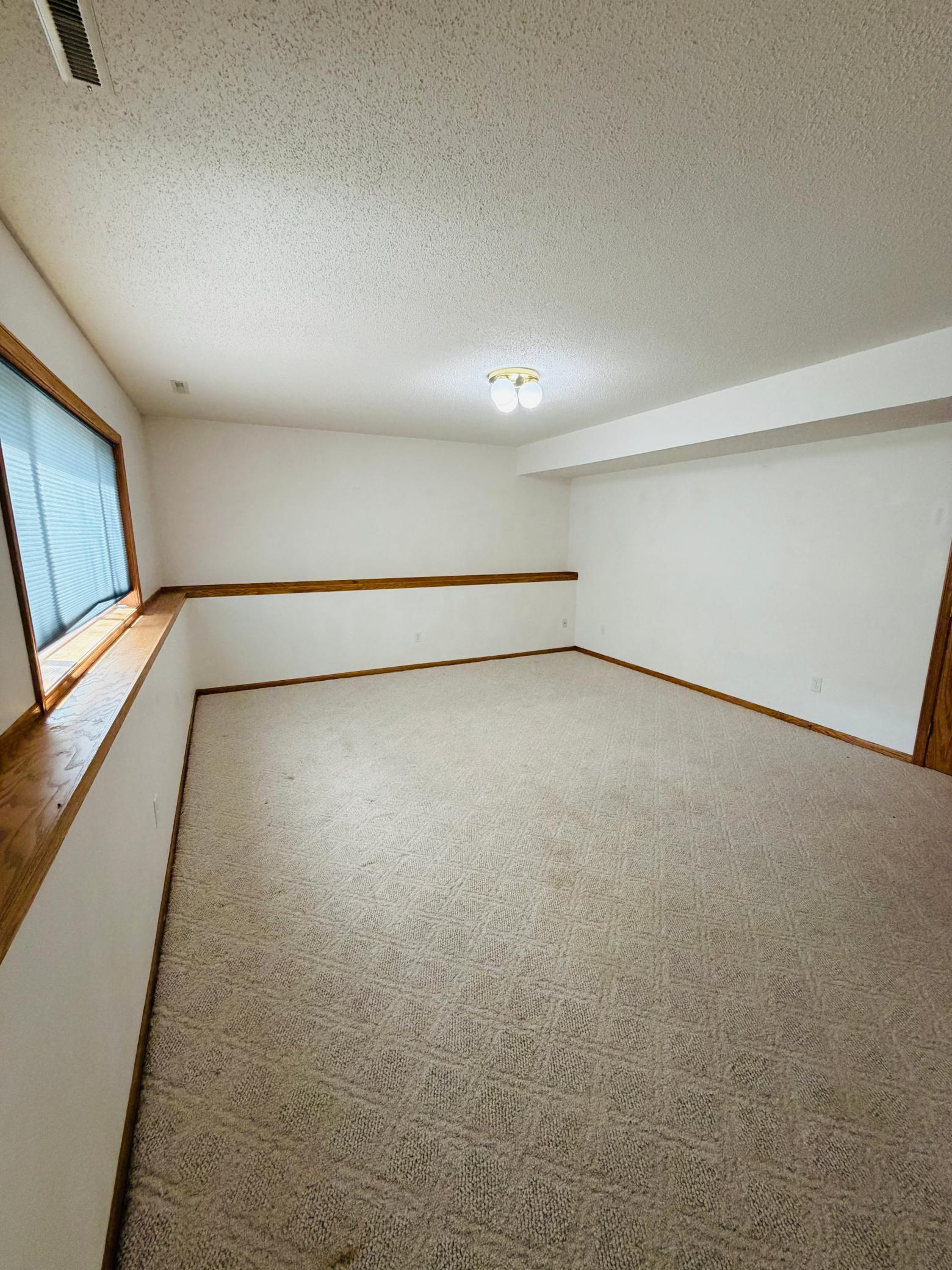 304 7th Avenue S Property Photo 28