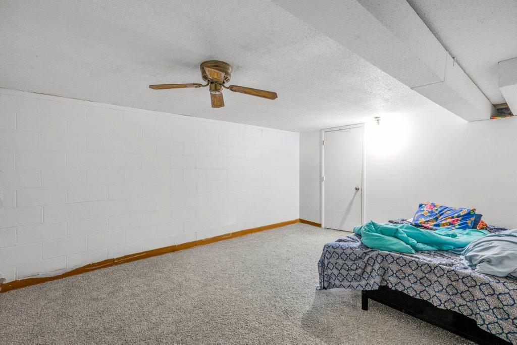 4663 Monroe Street Ne Property Photo 11