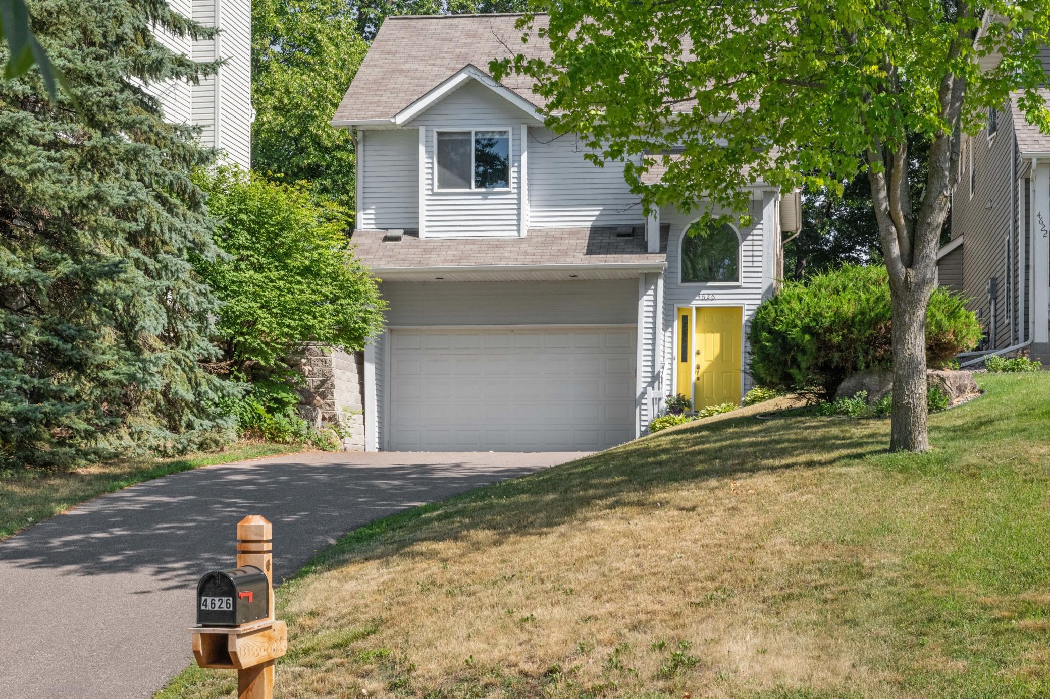 4626 Kildare Road Property Photo 1