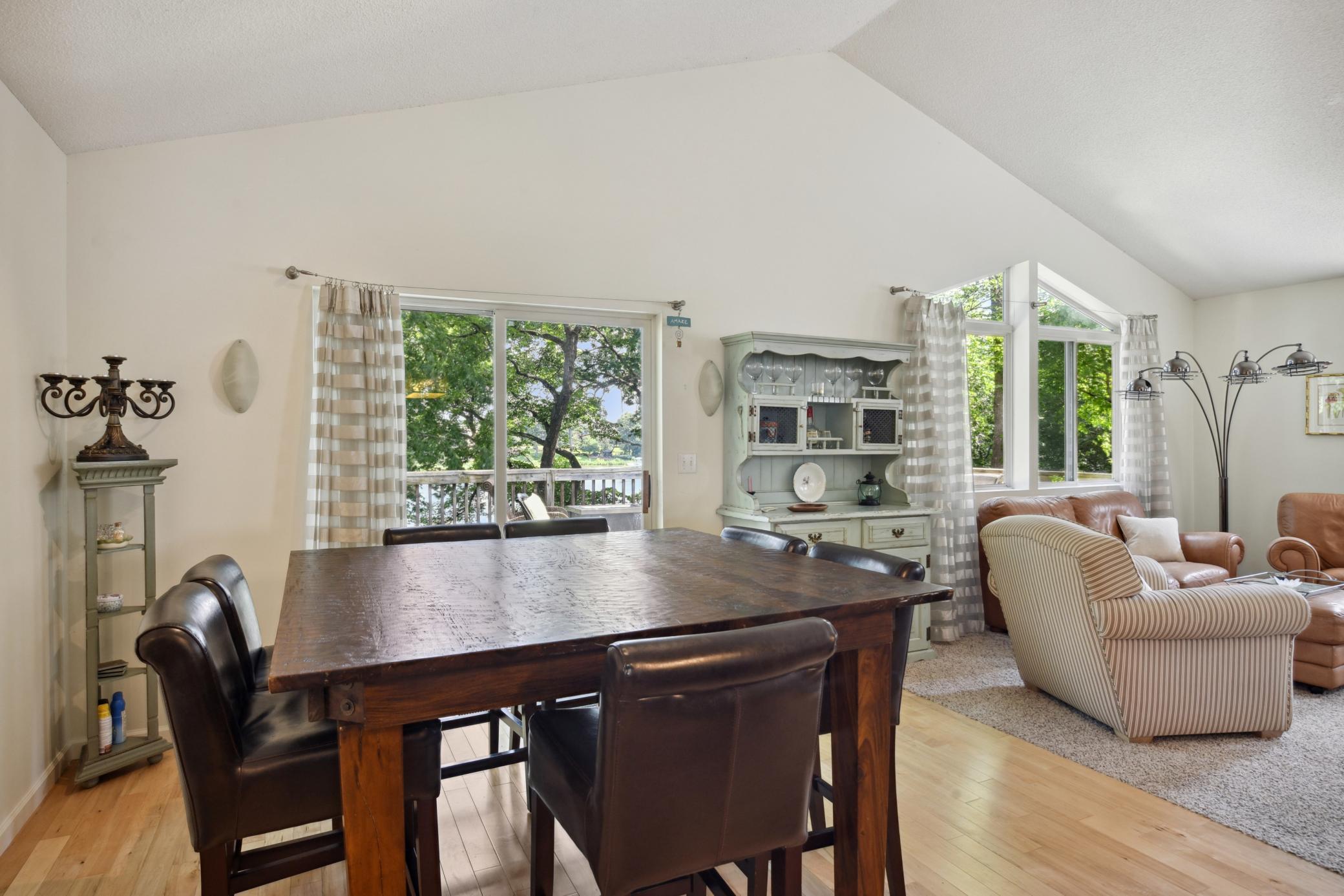 4626 Kildare Road Property Photo 9