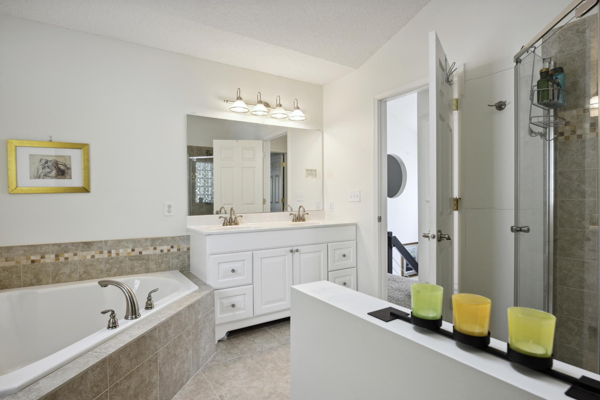 4626 Kildare Road Property Photo 11