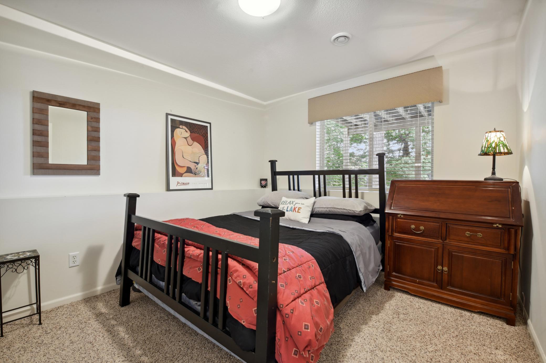 4626 Kildare Road Property Photo 14