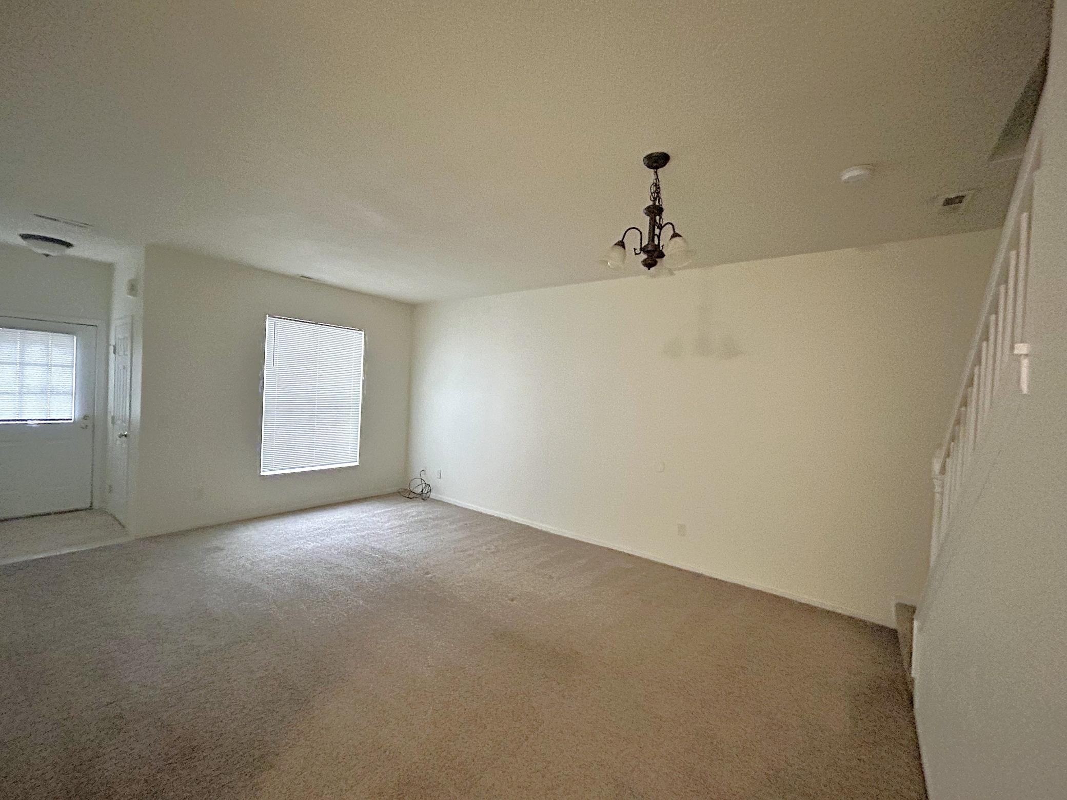 10 Bridgewater Trail Property Photo 3