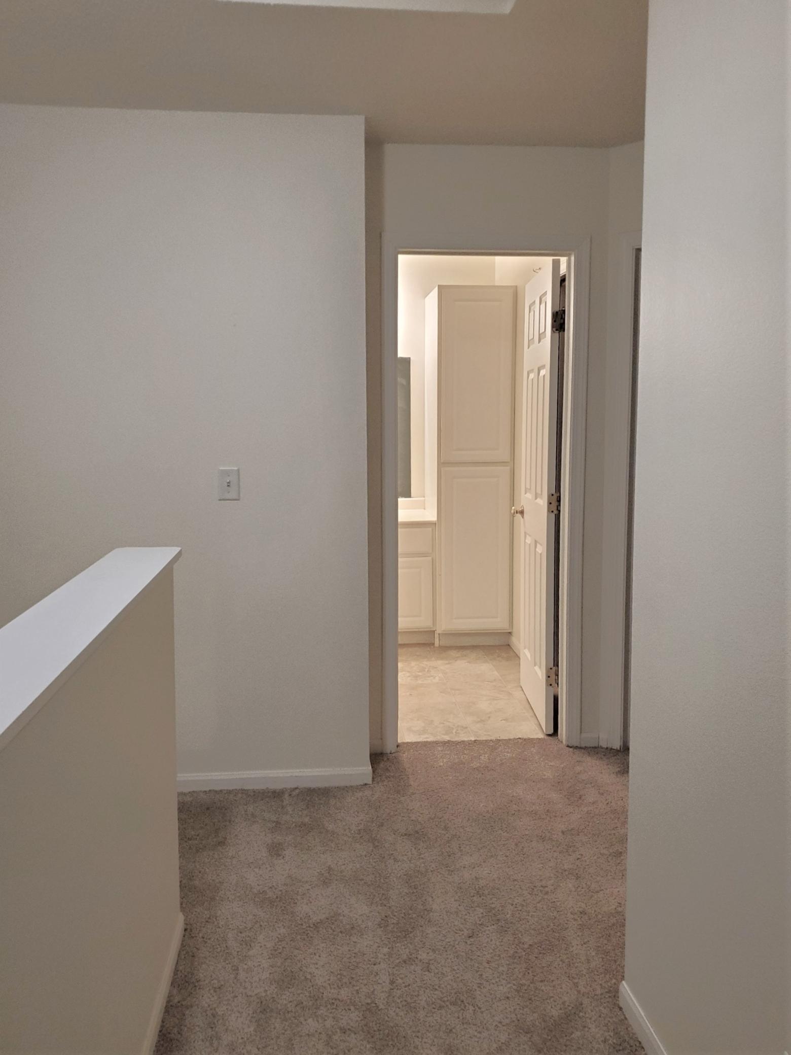 10 Bridgewater Trail Property Photo 8