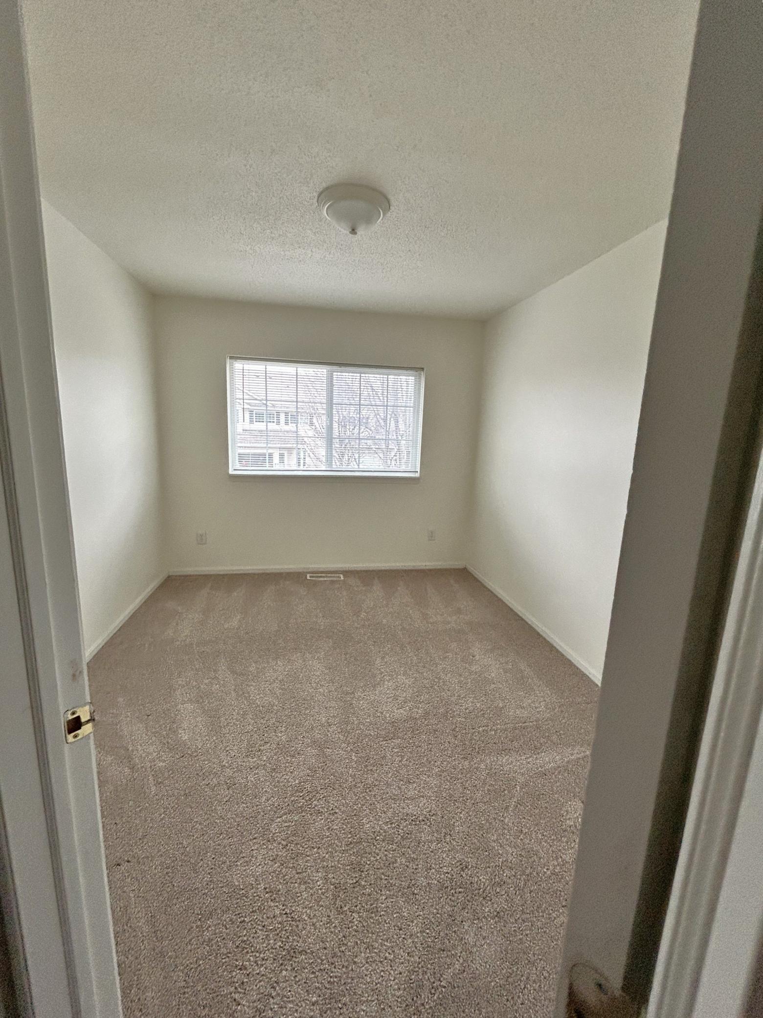 10 Bridgewater Trail Property Photo 13