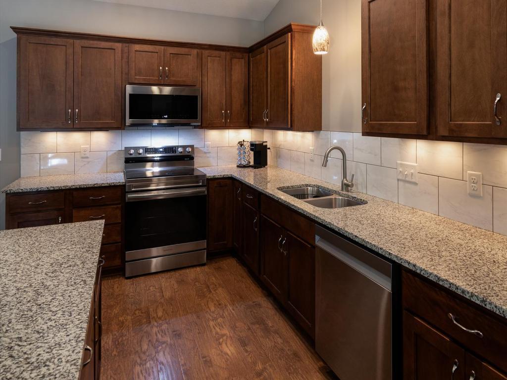 304 Tanager Road Property Photo 9