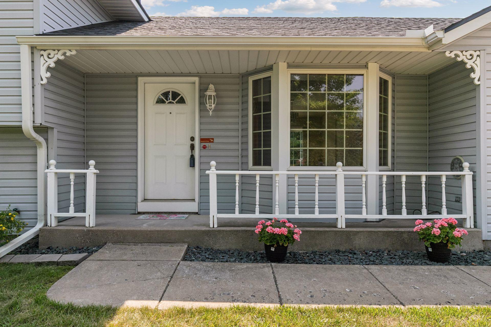 10831 30th Street Ne Property Photo 10