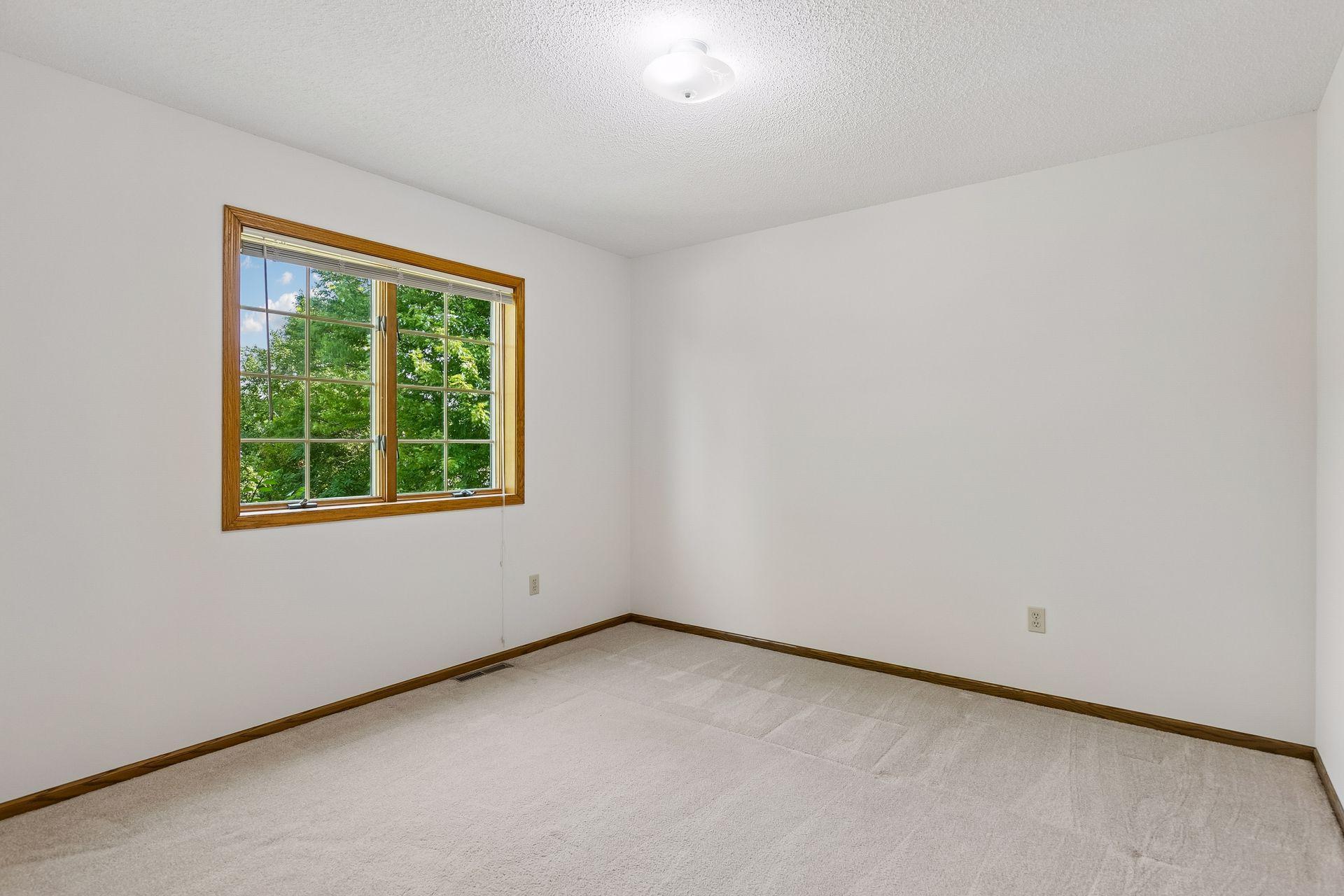 10831 30th Street Ne Property Photo 26