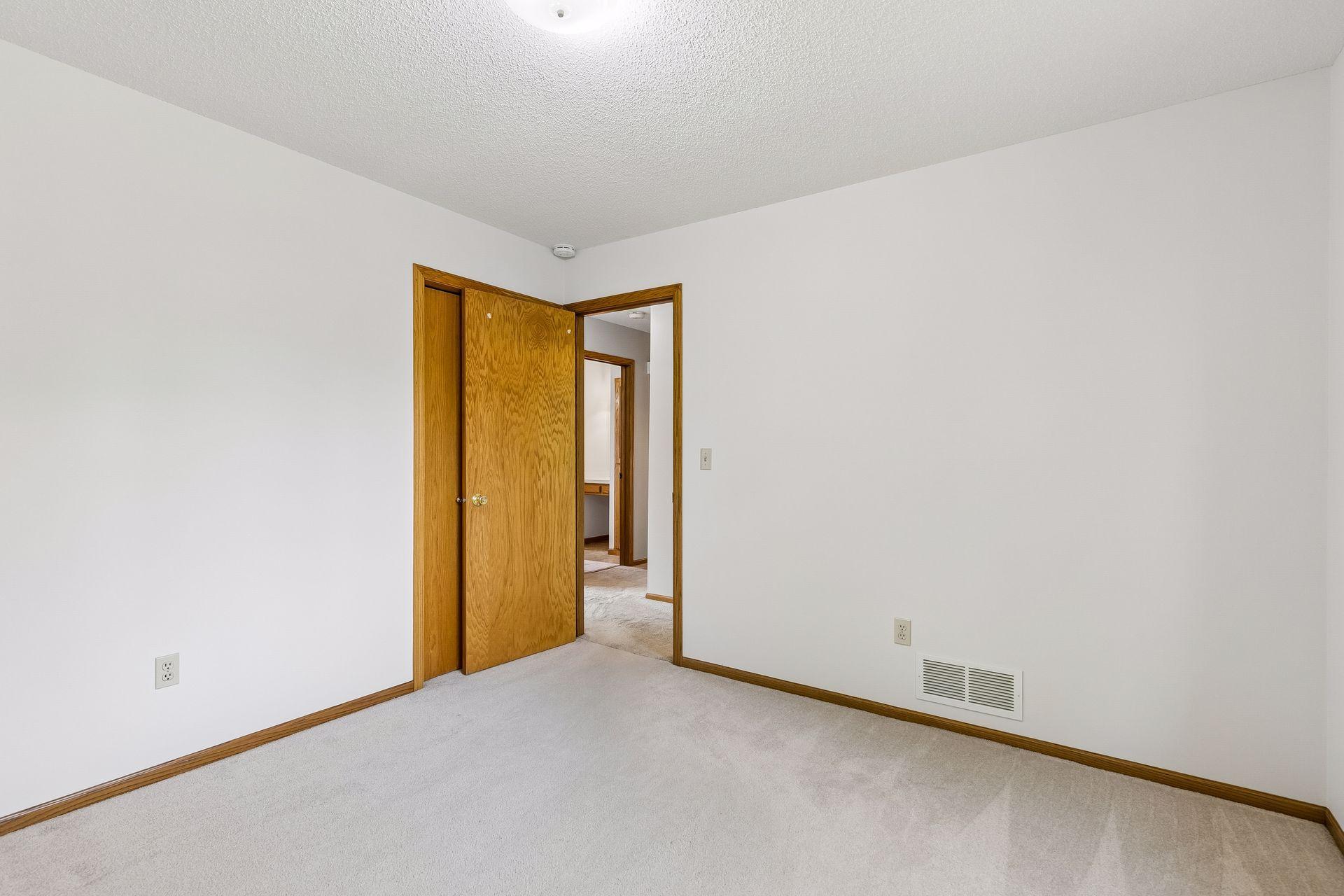 10831 30th Street Ne Property Photo 27