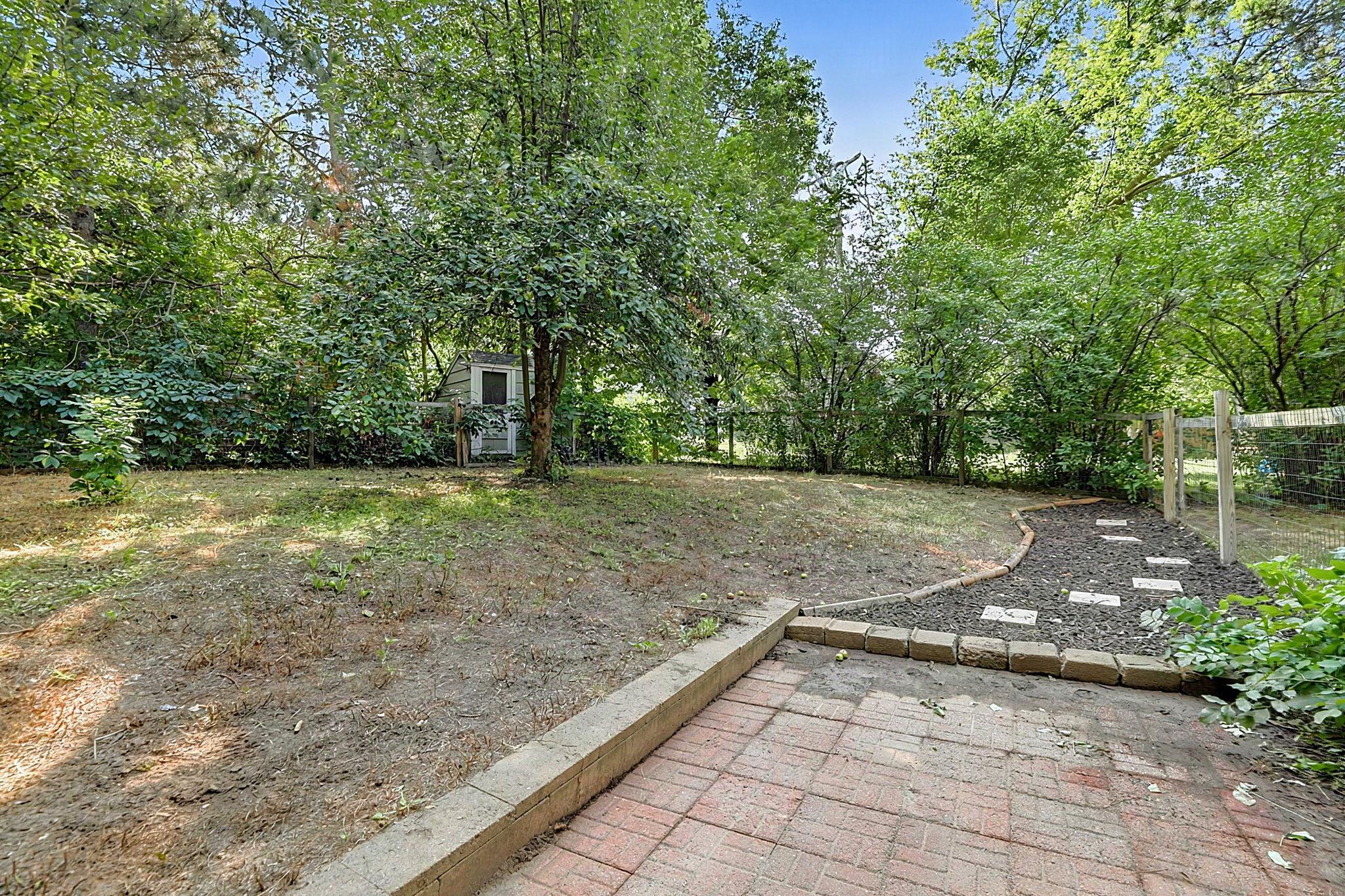 1045 Benedict Drive Property Photo 25