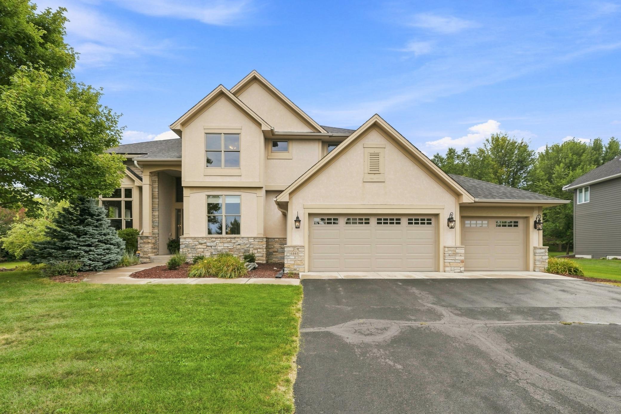 6865 Sapphire Lane Property Photo 1