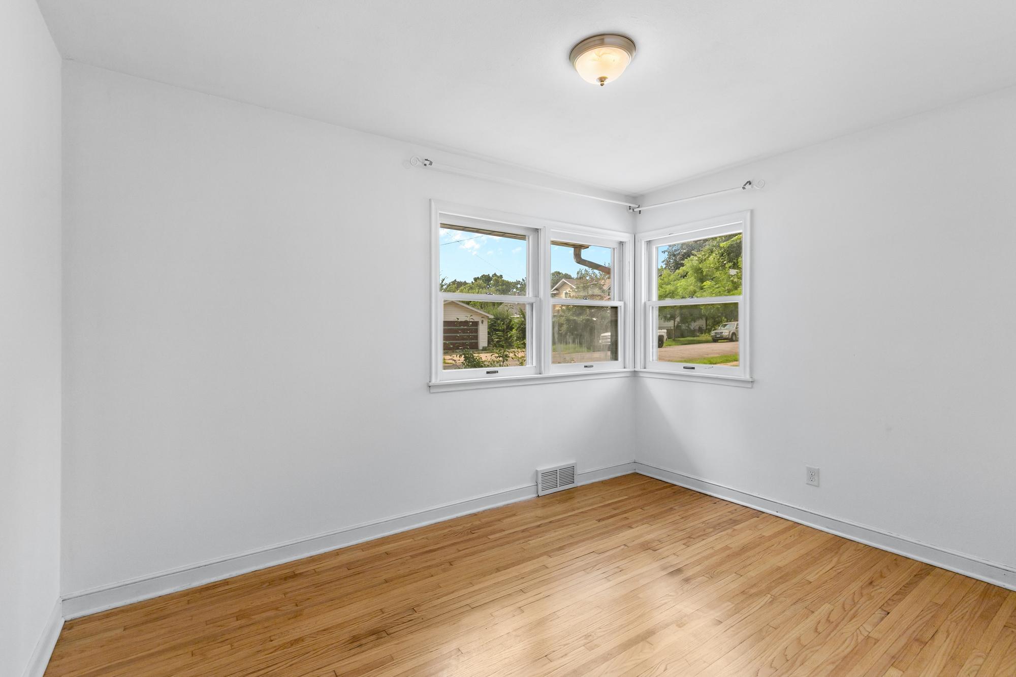 1081 Hubbard Avenue Property Photo 19