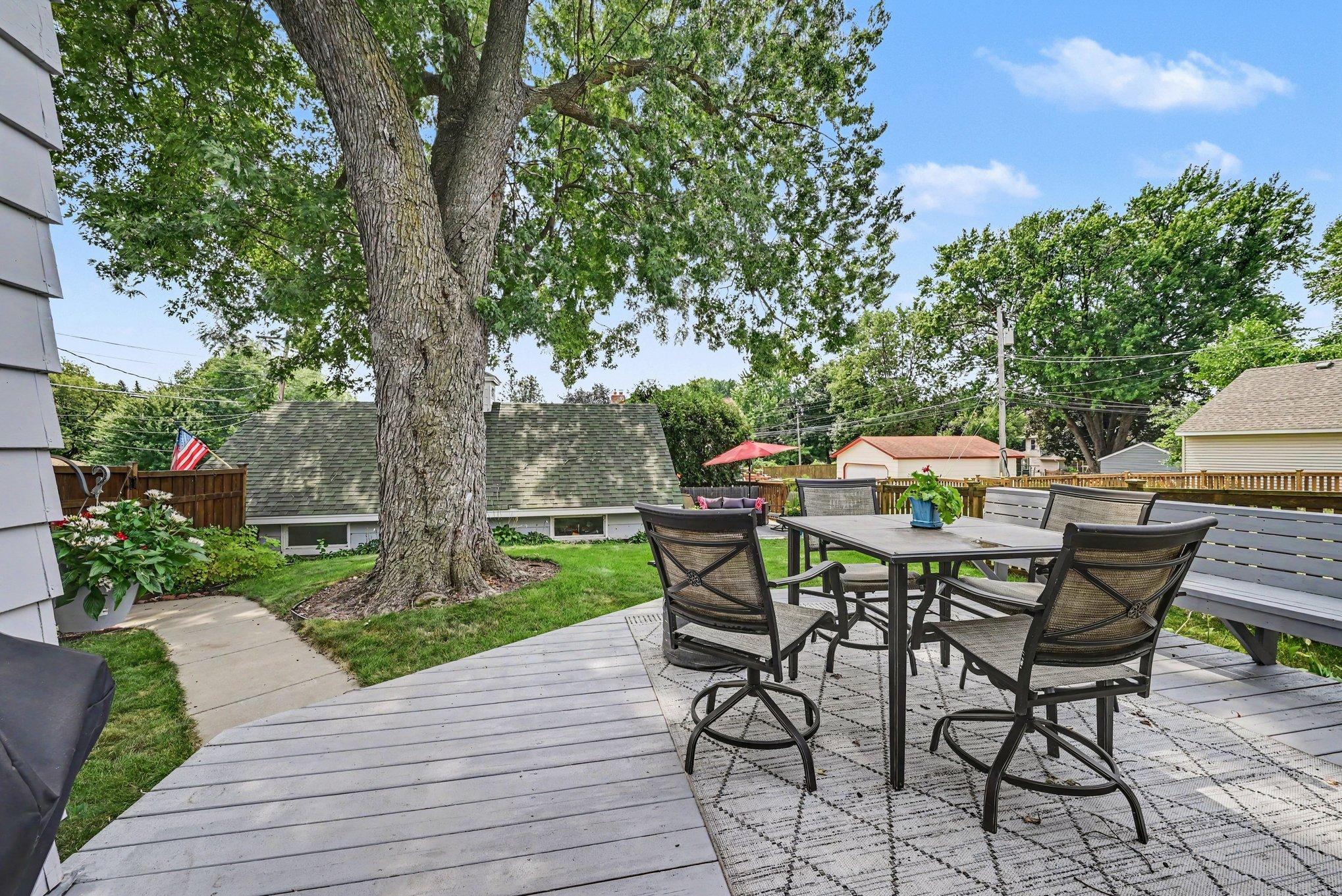 1820 Montreal Avenue Property Photo 26
