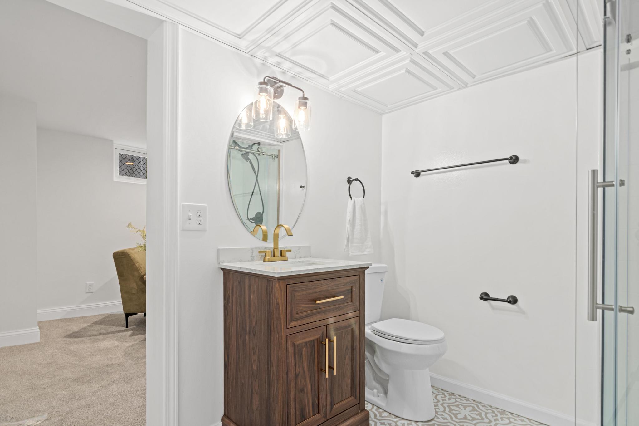 3547 Oliver Avenue N Property Photo 25