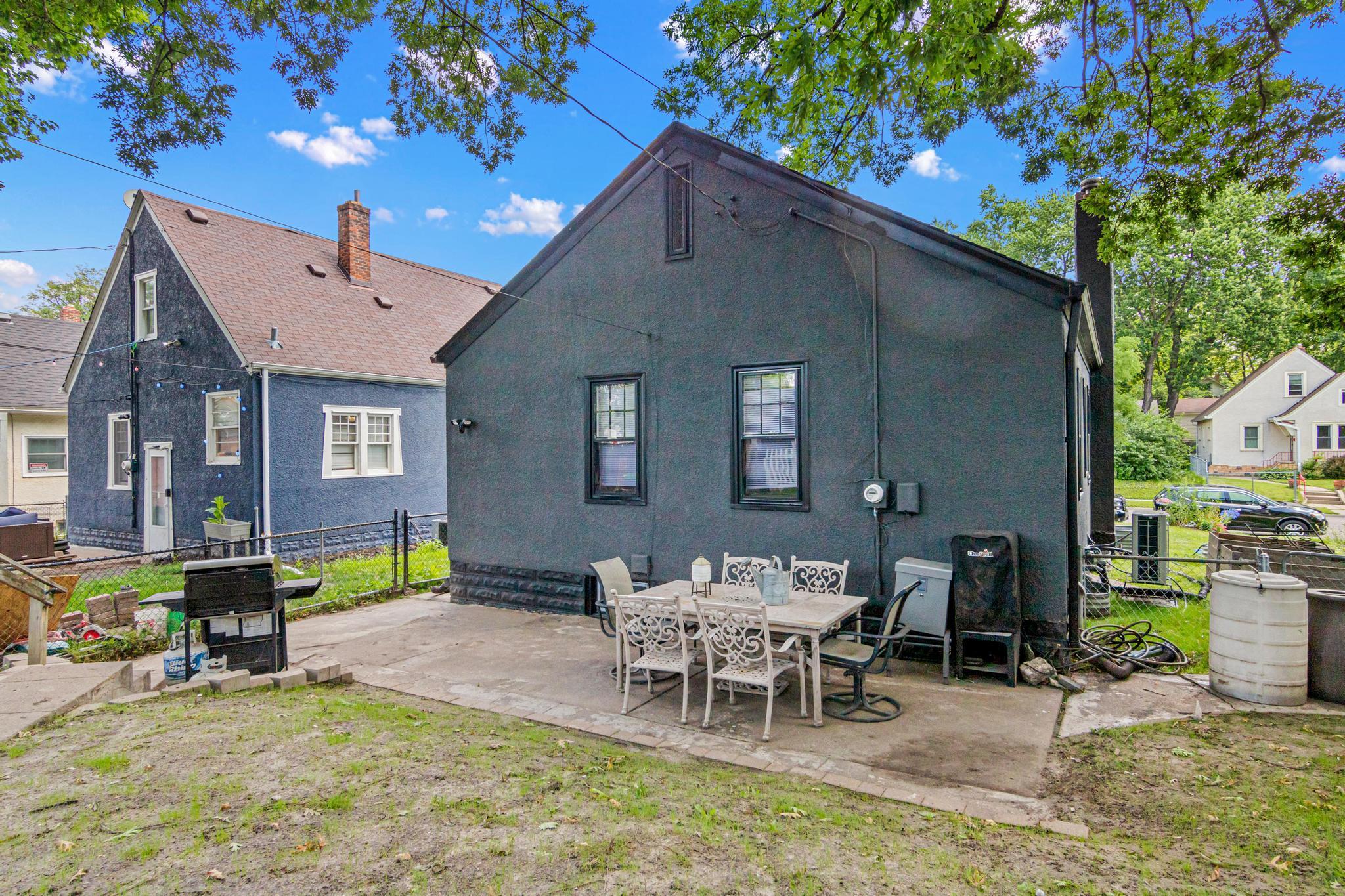 3547 Oliver Avenue N Property Photo 28