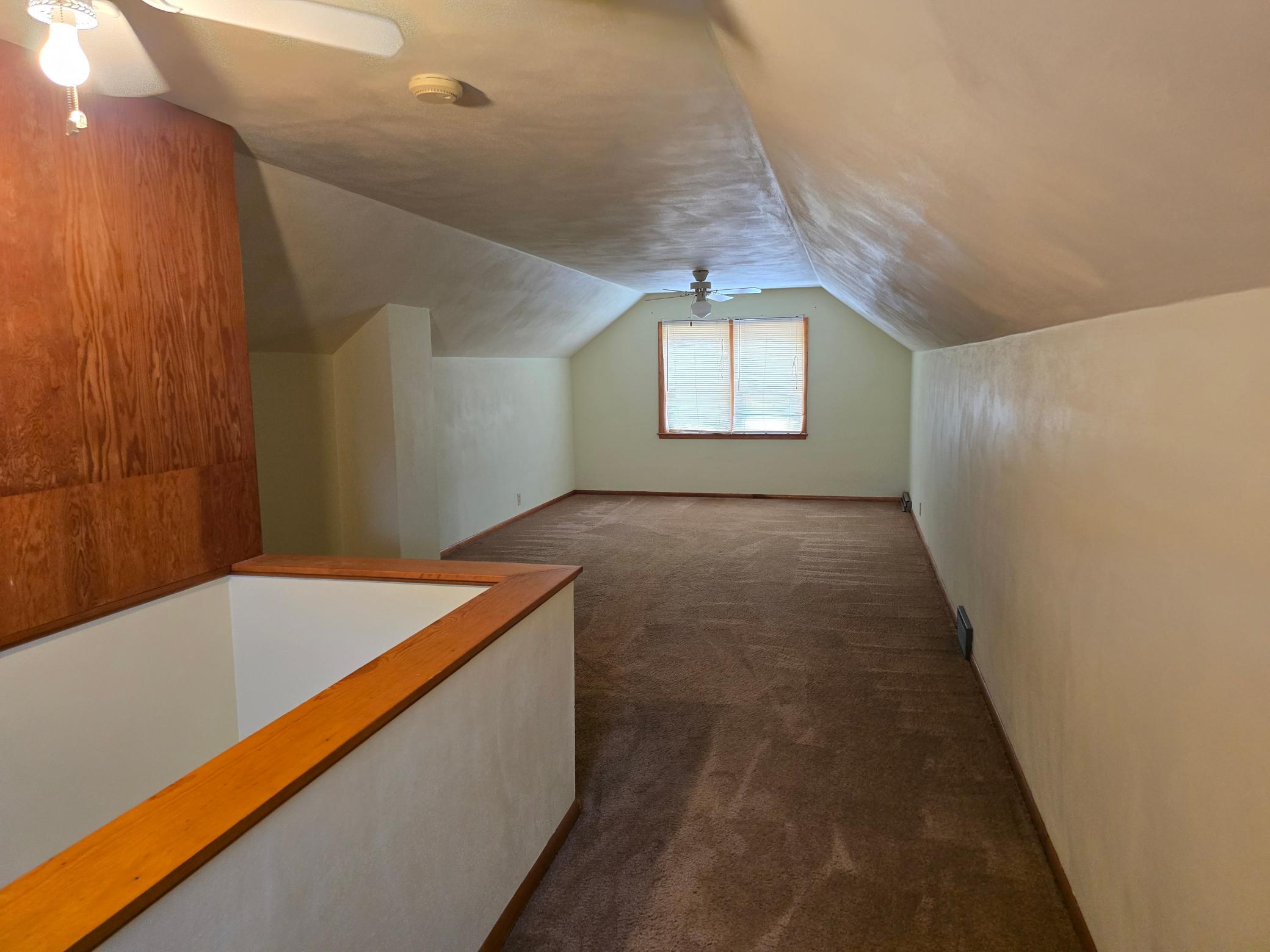 306 E Crawford Street Property Photo 17