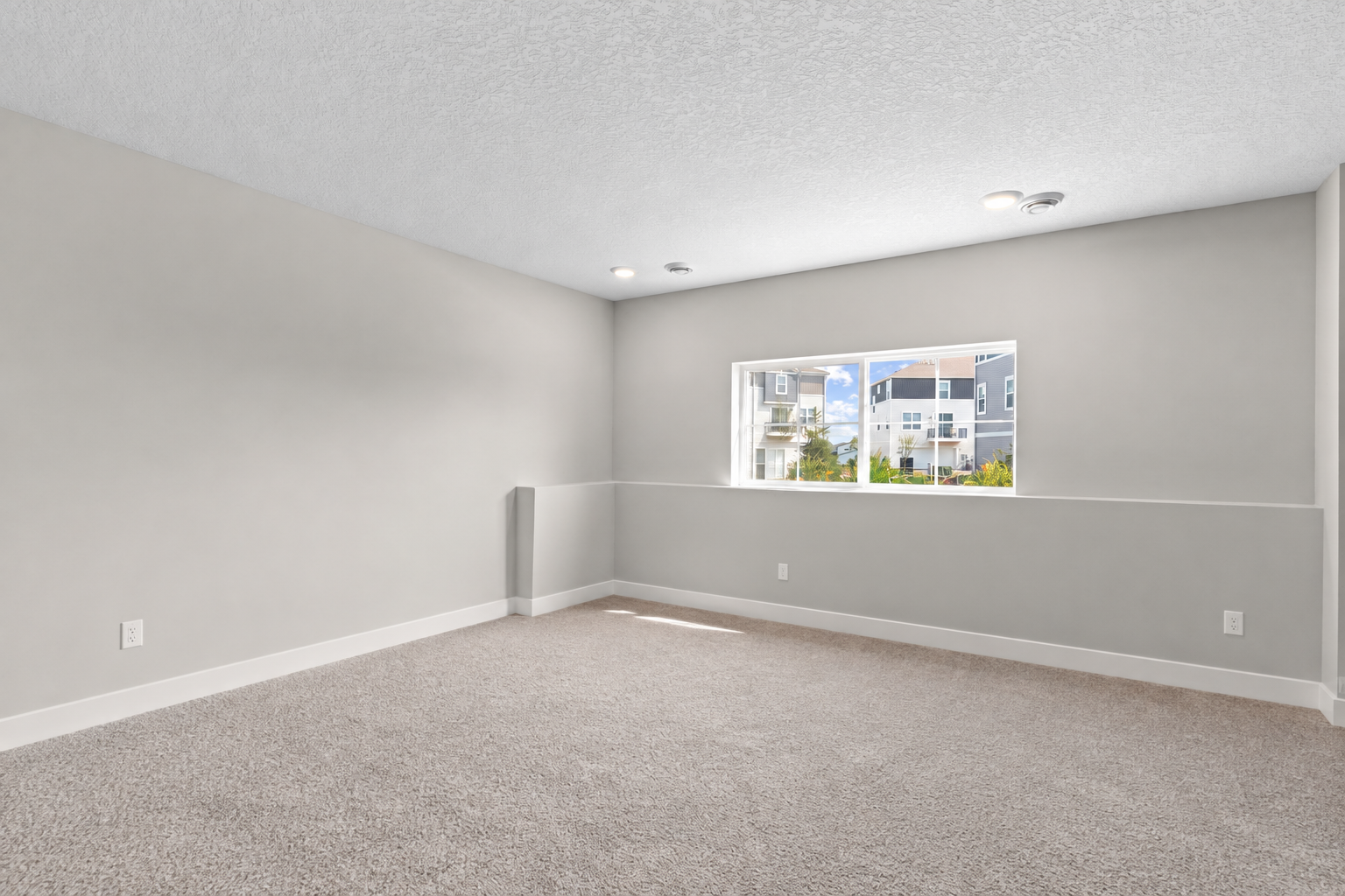 4722 Bottlebrush Lane Property Photo 14