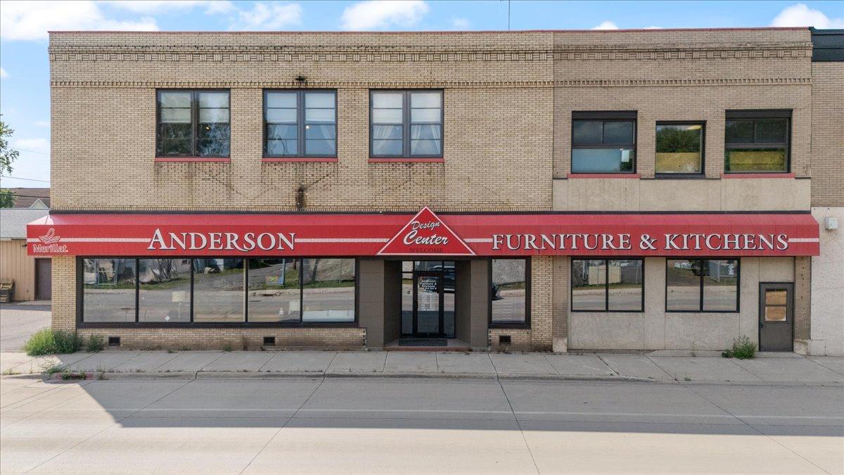 214 N Second Avenue Property Photo 1