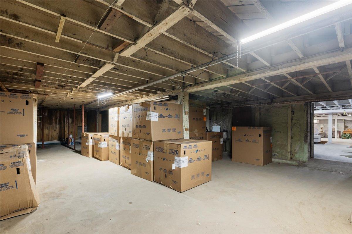 214 N Second Avenue Property Photo 19