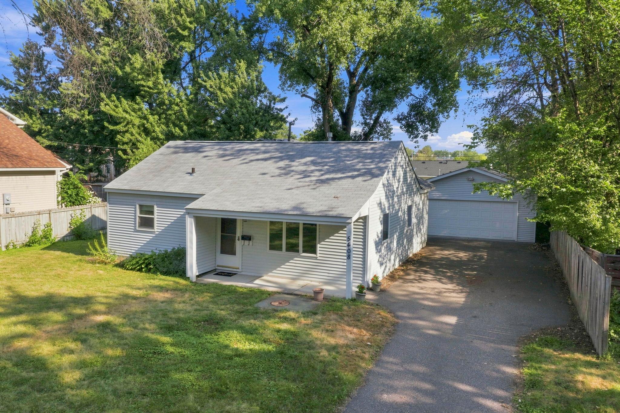 5408 34th Place N Property Photo 1
