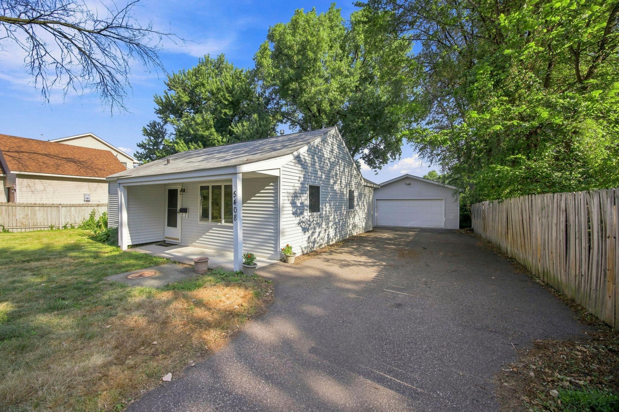5408 34th Place N Property Photo 19