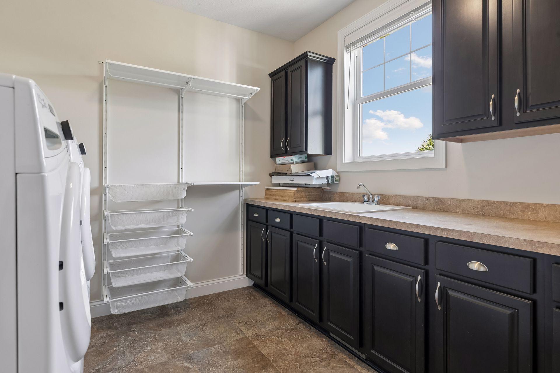 11274 Whitewater Drive Property Photo 34