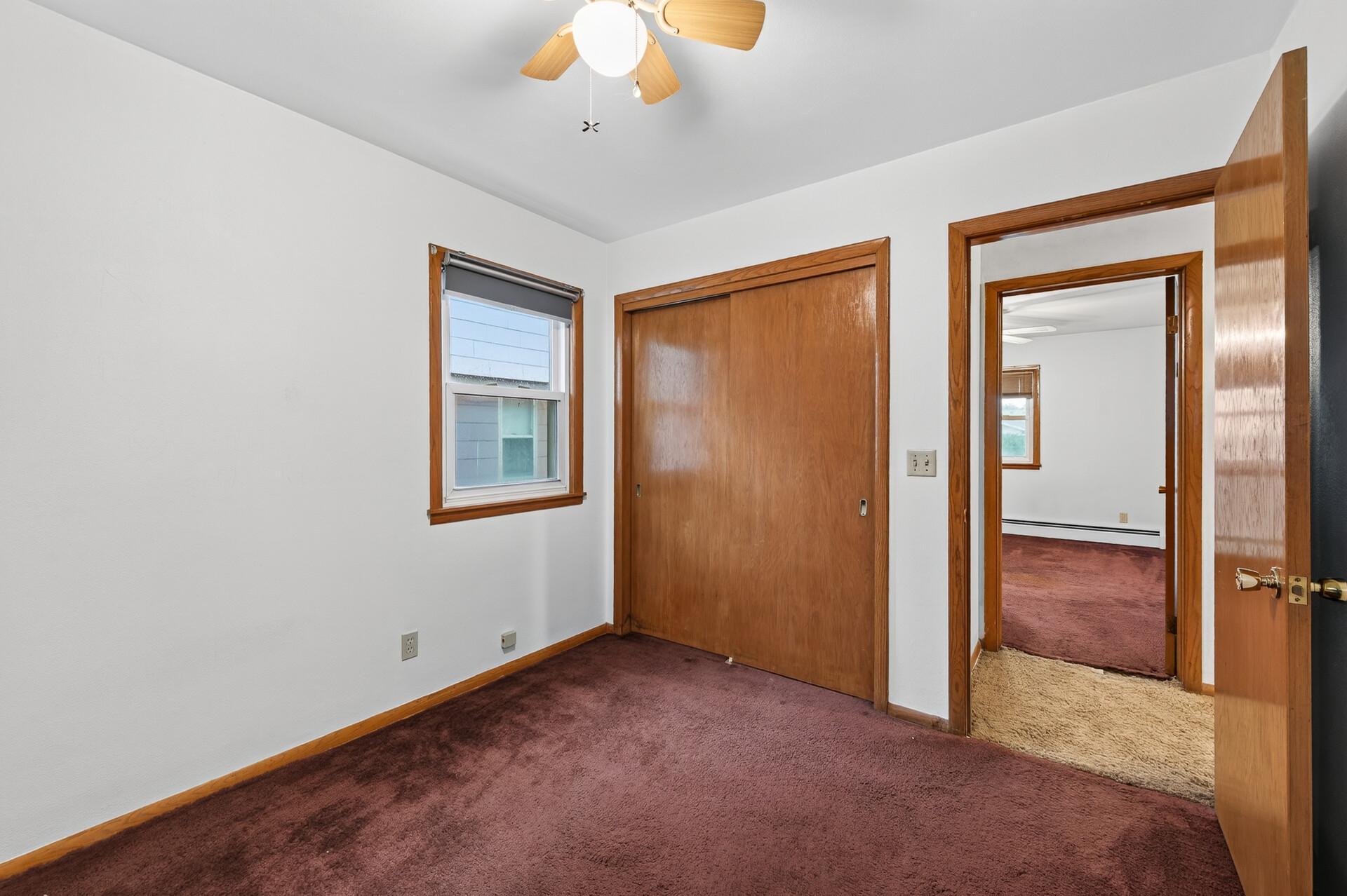 107 Oak Avenue N Property Photo 13