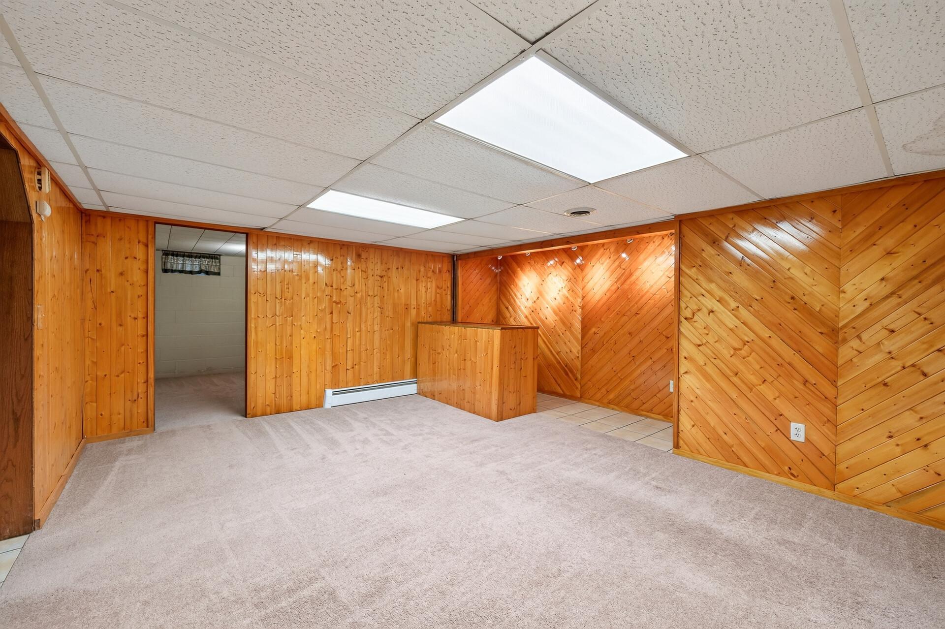 107 Oak Avenue N Property Photo 20