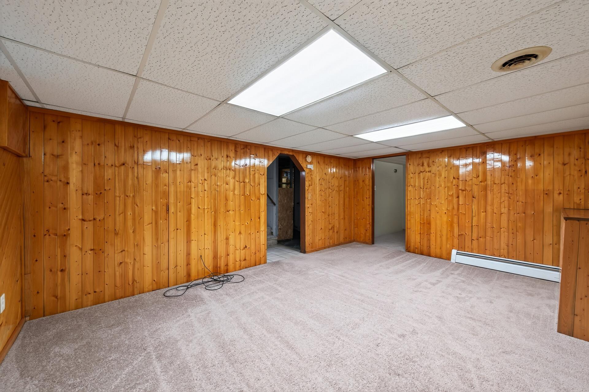107 Oak Avenue N Property Photo 21
