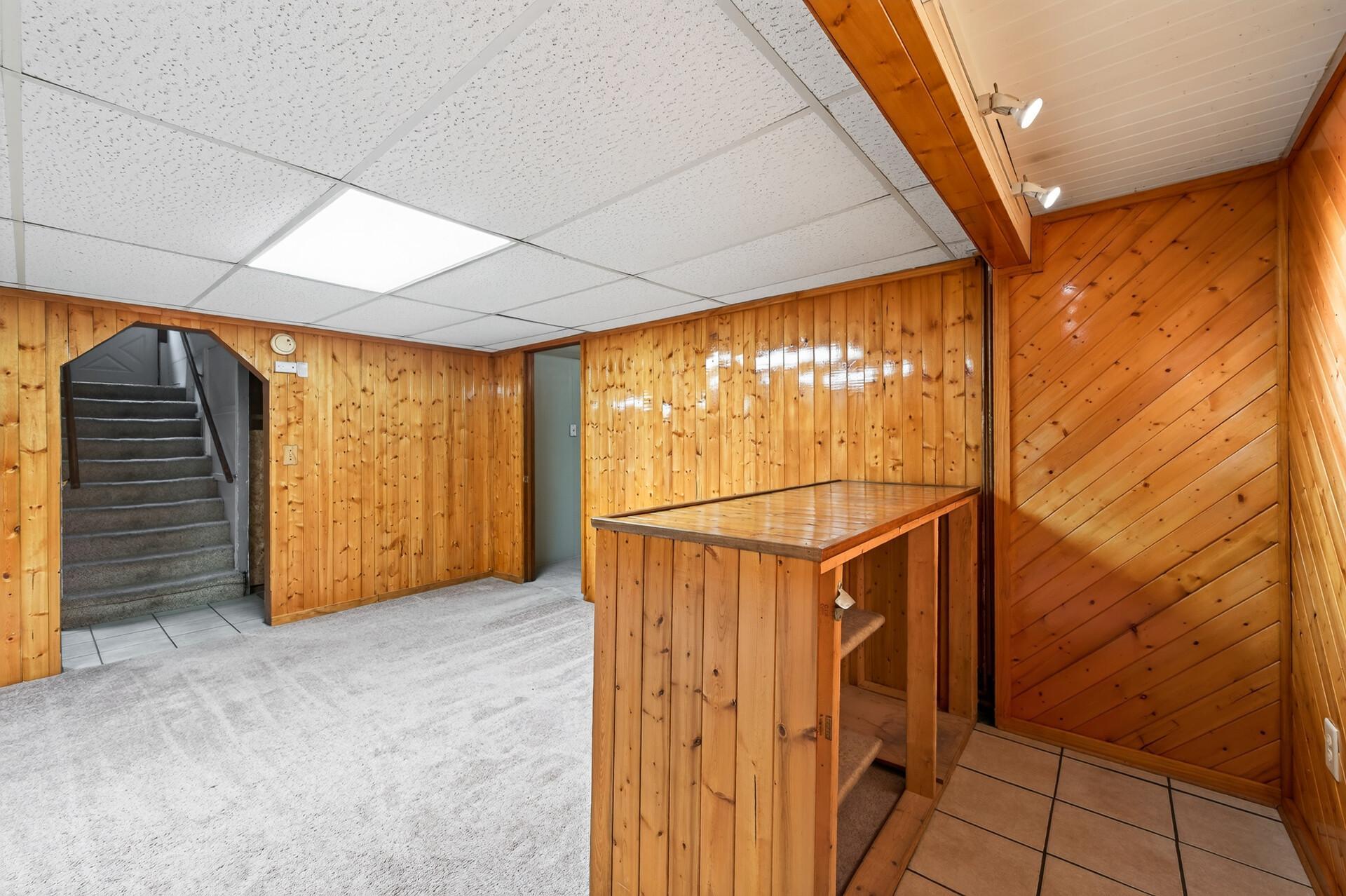 107 Oak Avenue N Property Photo 22