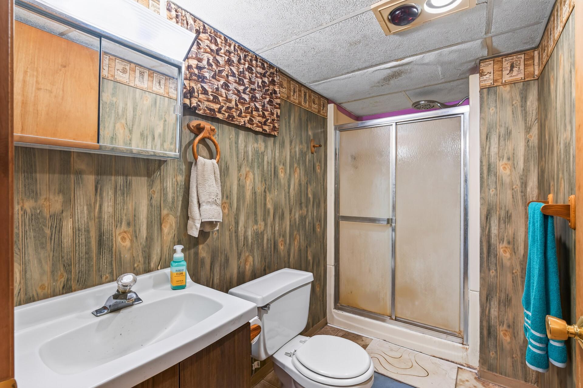 107 Oak Avenue N Property Photo 25