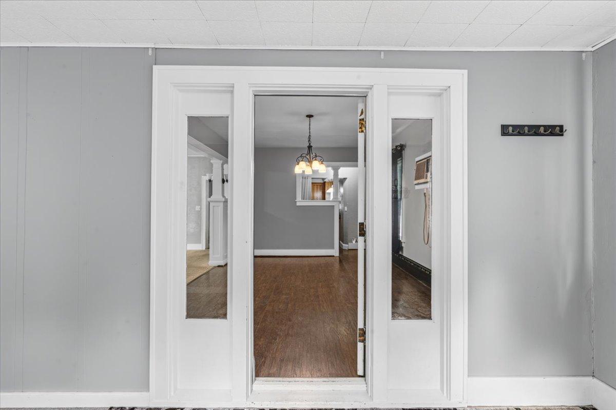 413 8th Street N Property Photo 5