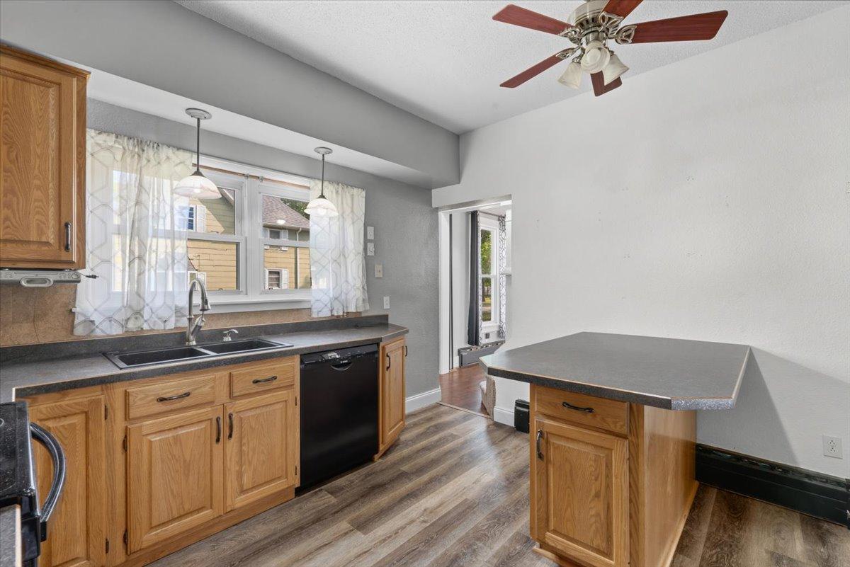 413 8th Street N Property Photo 11