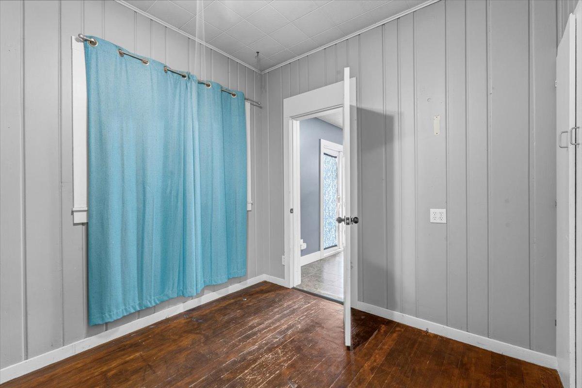 413 8th Street N Property Photo 33