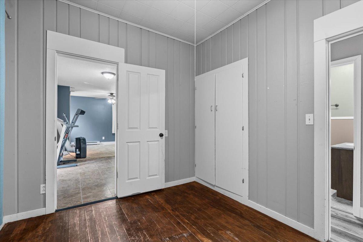 413 8th Street N Property Photo 34