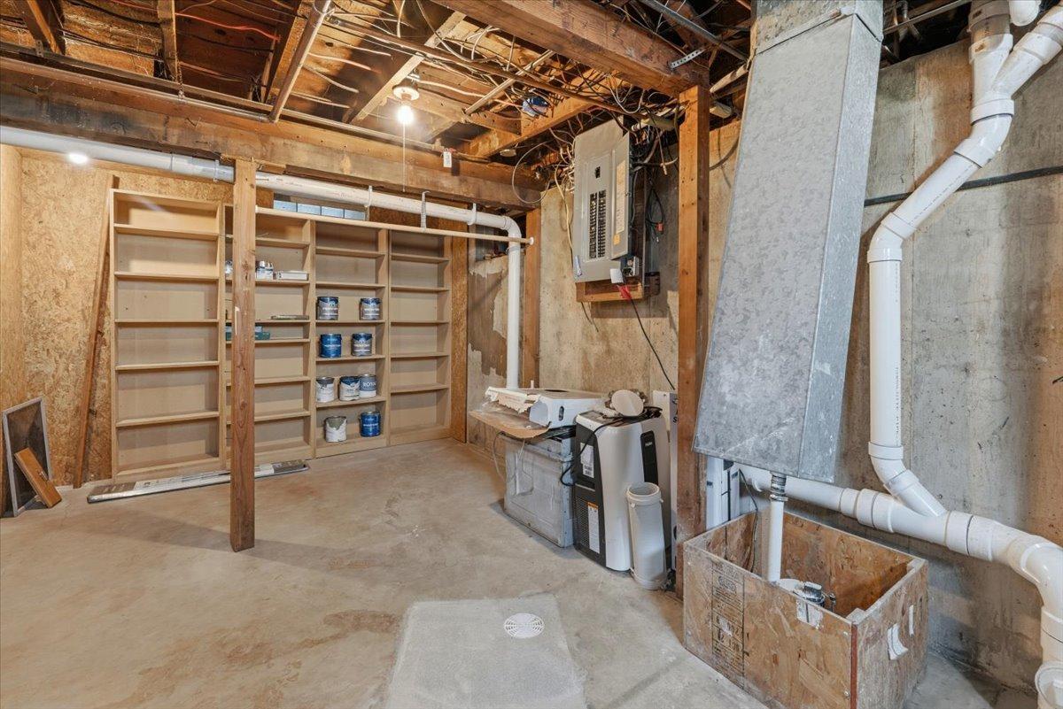 413 8th Street N Property Photo 81