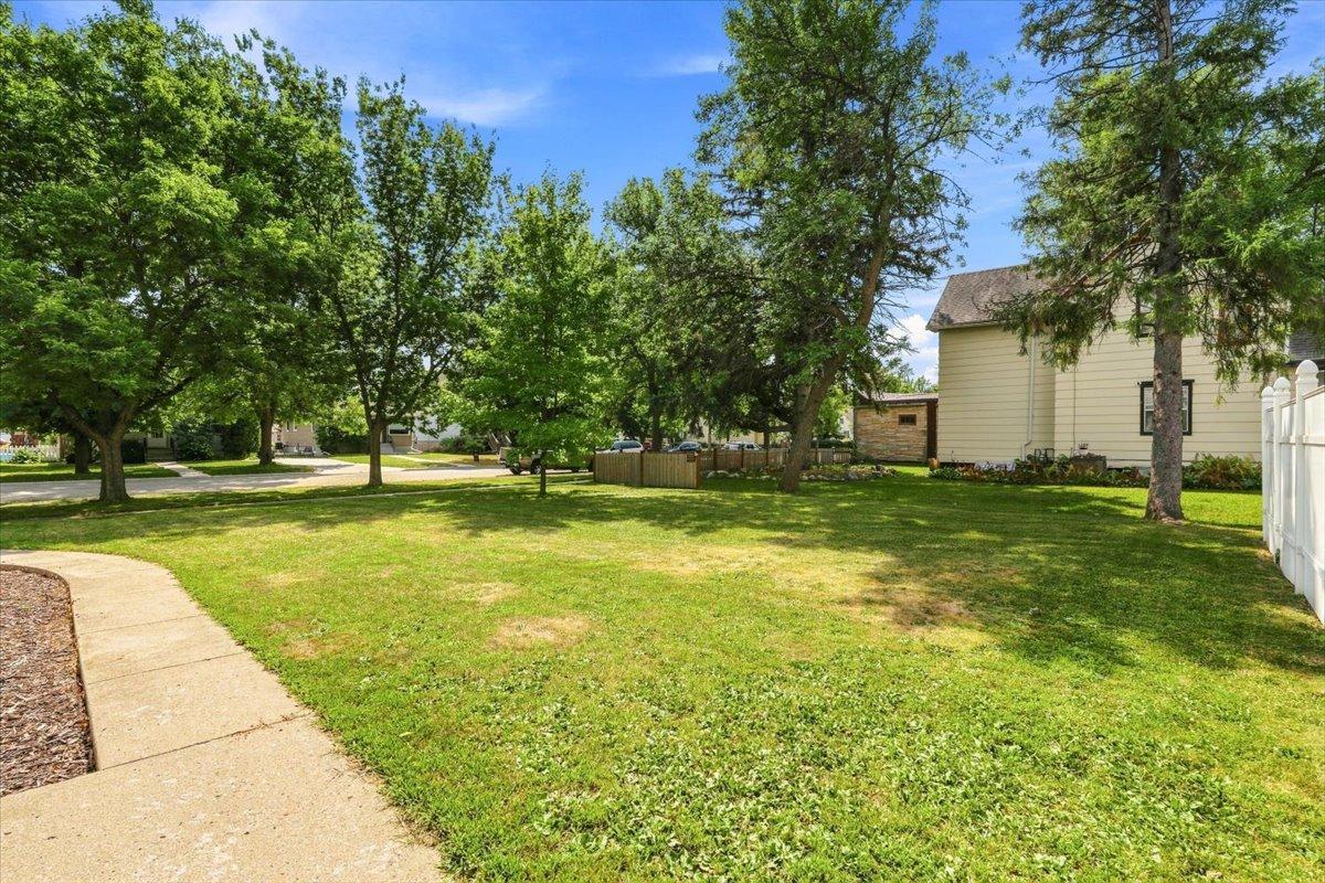 413 8th Street N Property Photo 91